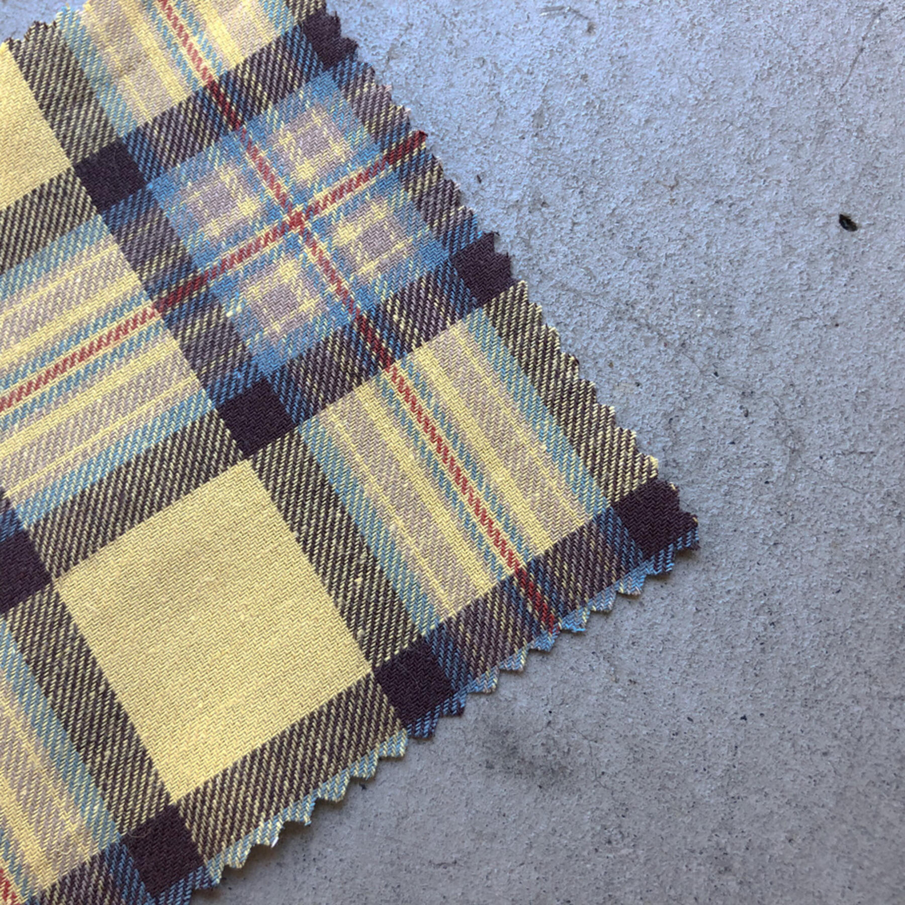 gustin #682 vintage linen plaid - yellow