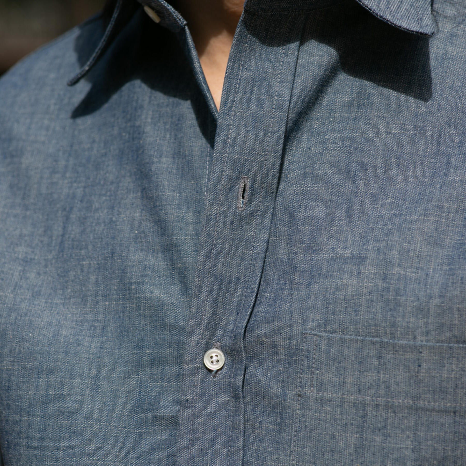 gustin #689 indigo chambray short sleeve shirt