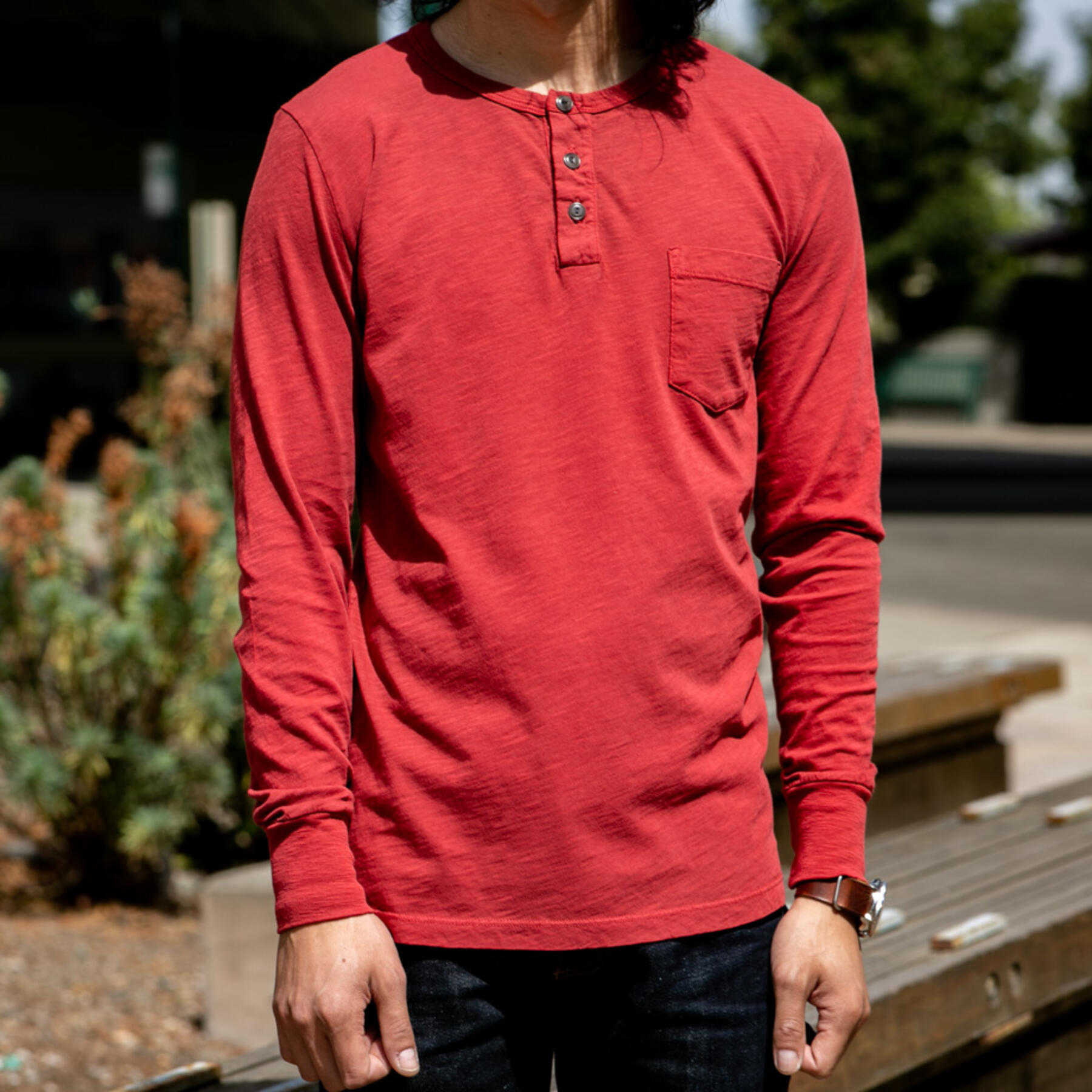 gustin slub pocket henley - red