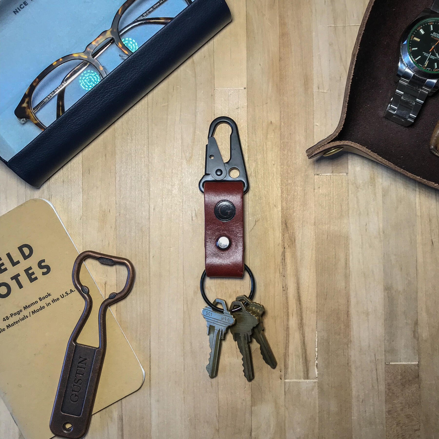 gustin military key clip - horween russet