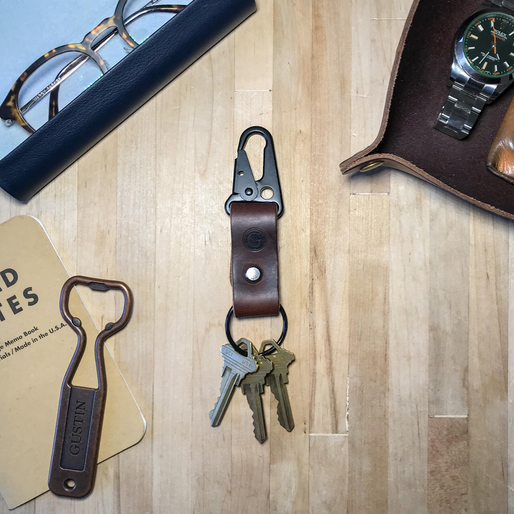 gustin military key clip - horween nut brown dublin