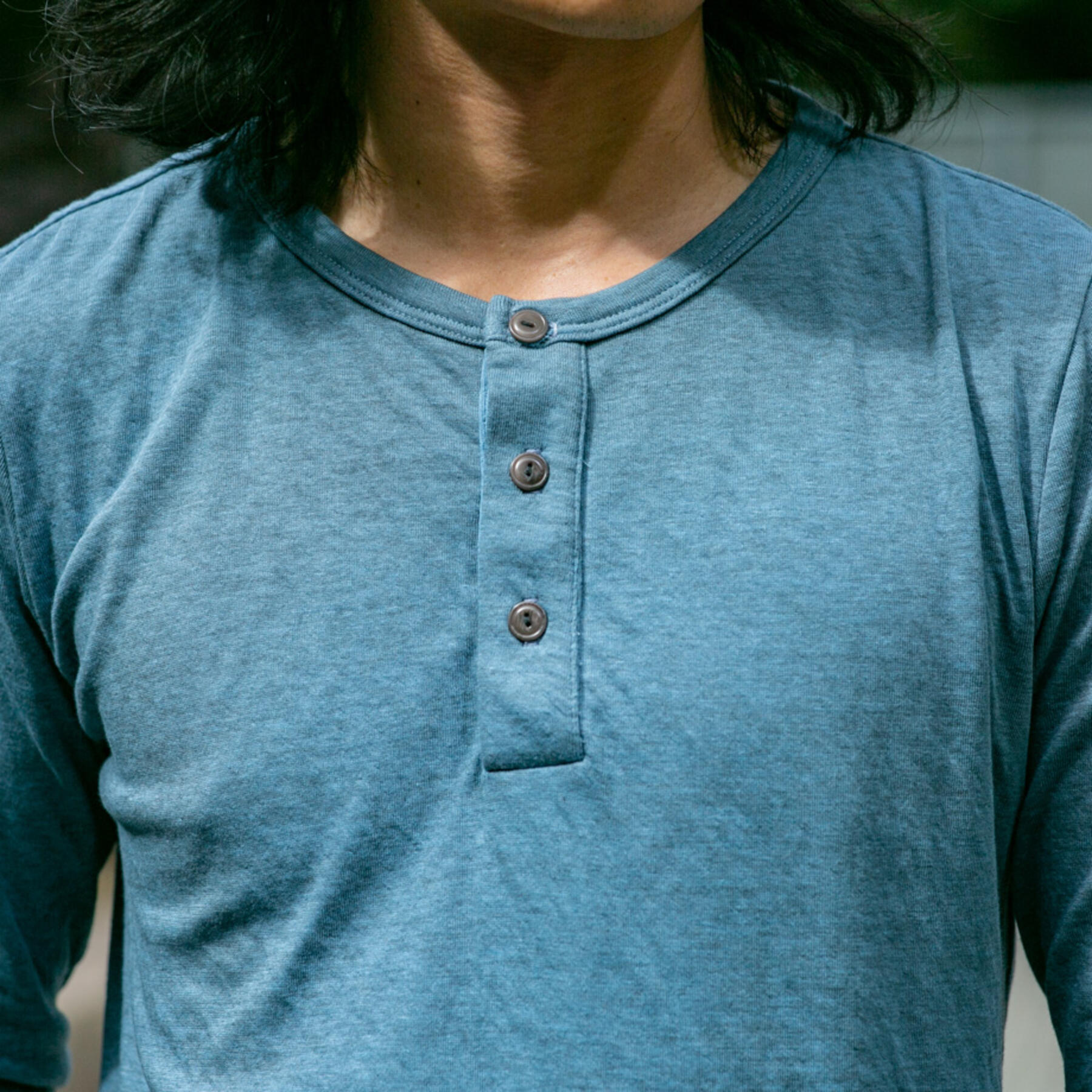gustin double knit henley - cobalt