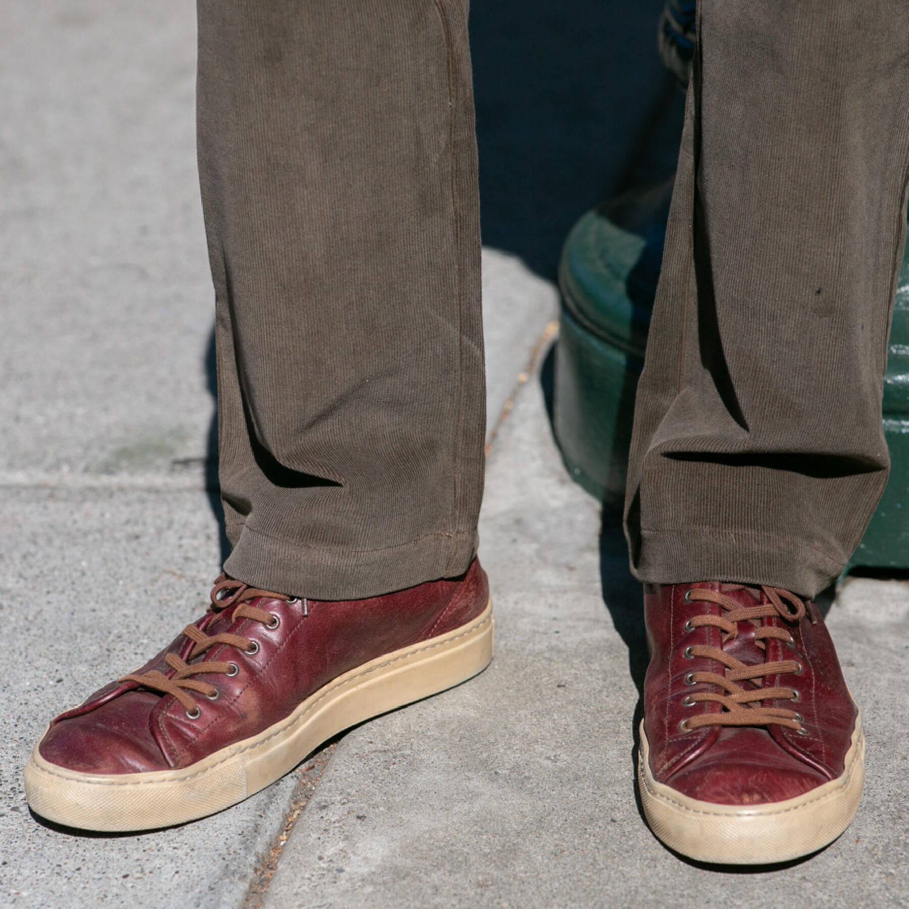 gustin #203 wool stretch corduroy chinos - olive drab