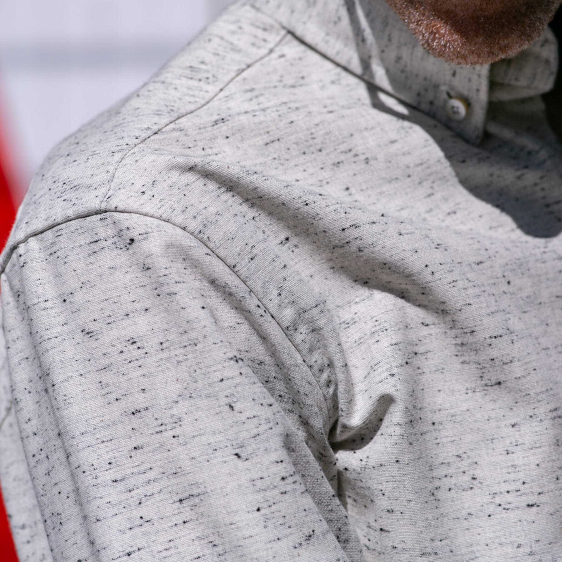 gustin #635 black neps natural chambray