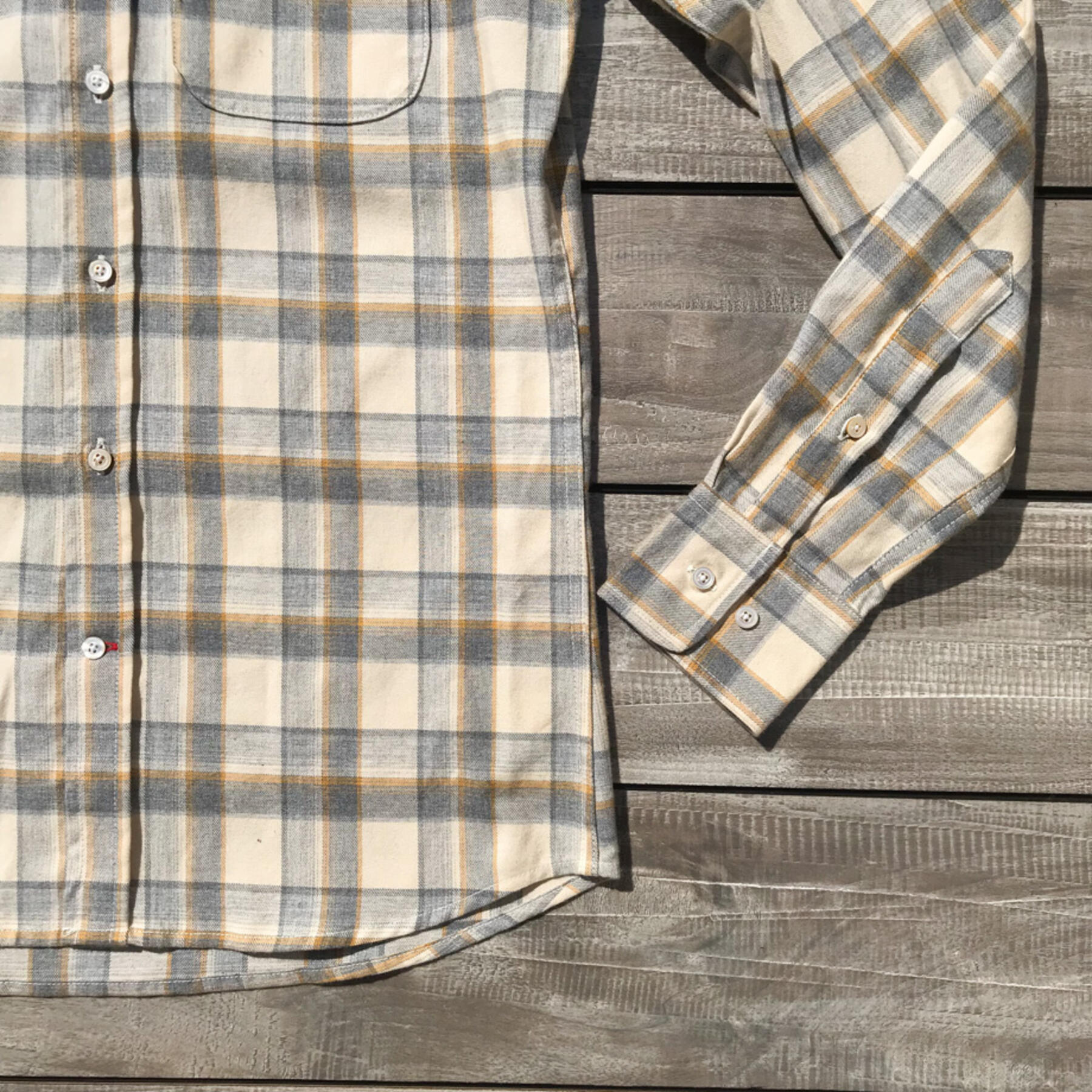 gustin #28 cream-slate flannel