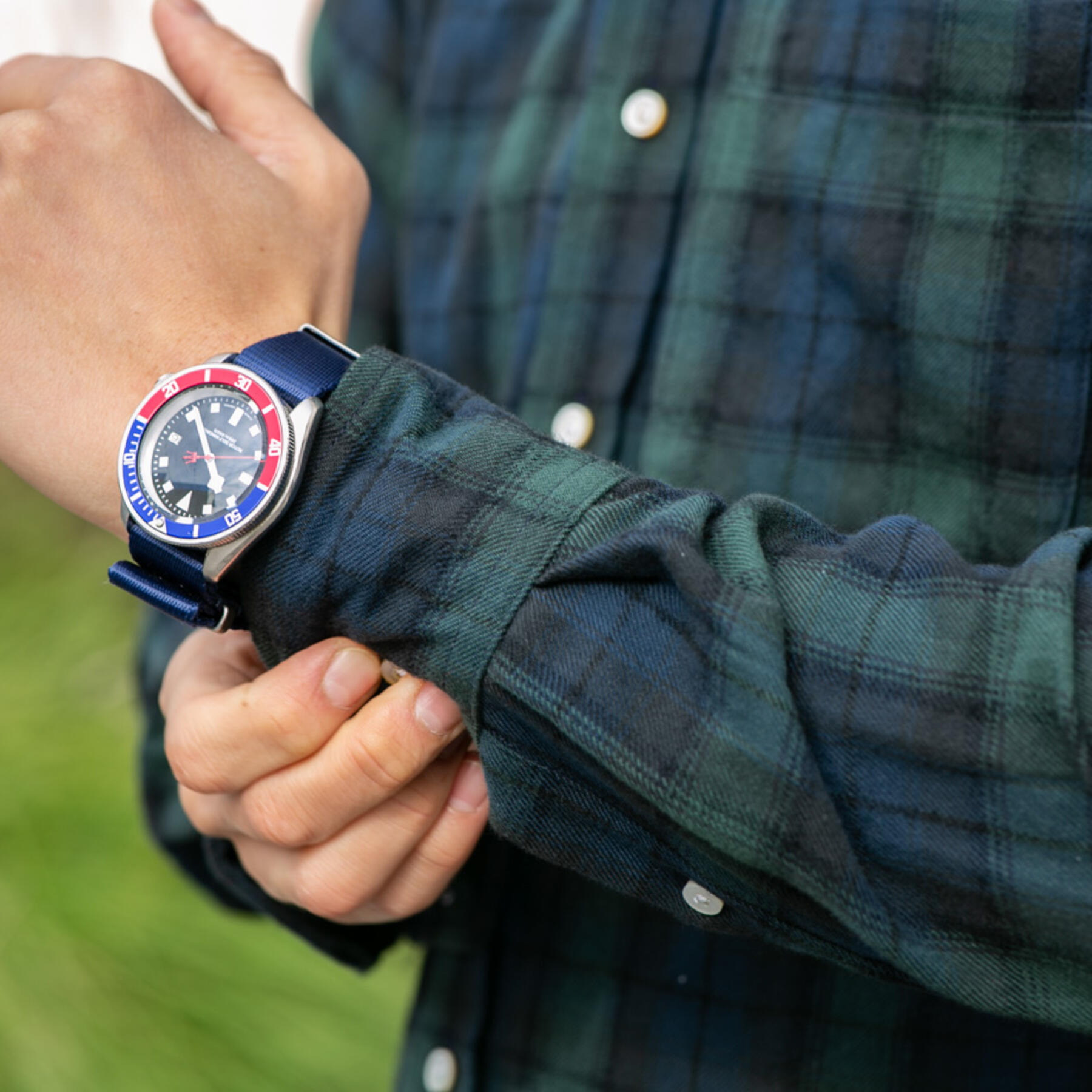 gustin #639 wool flow - blackwatch