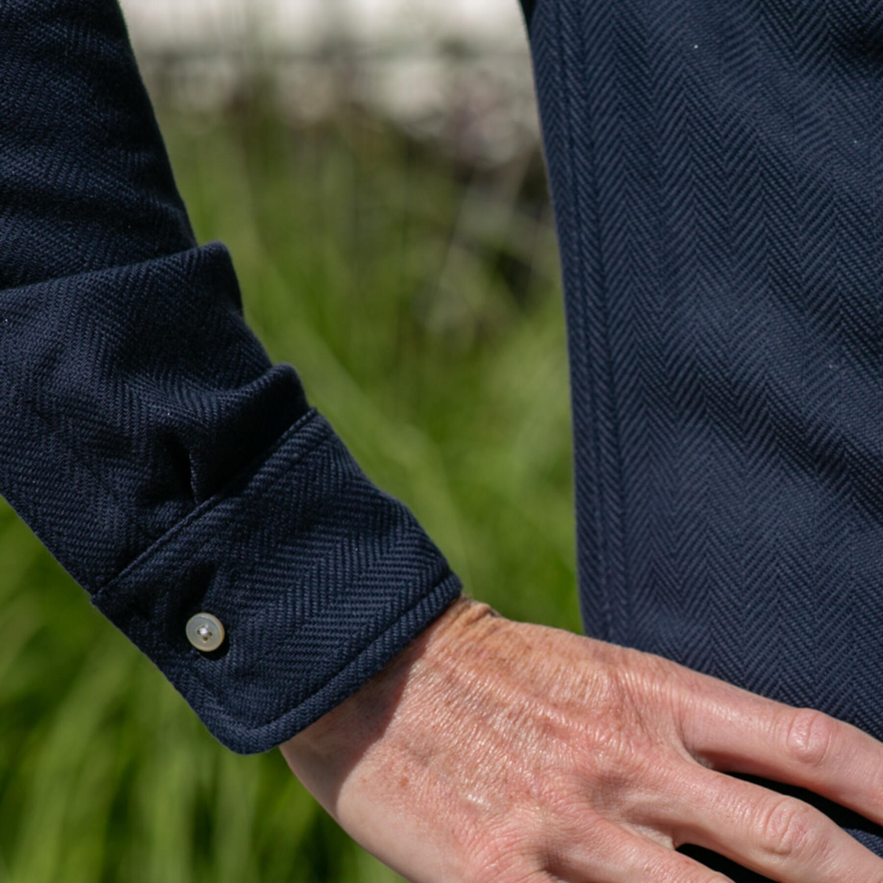gustin #644 brushed back herringbone - navy