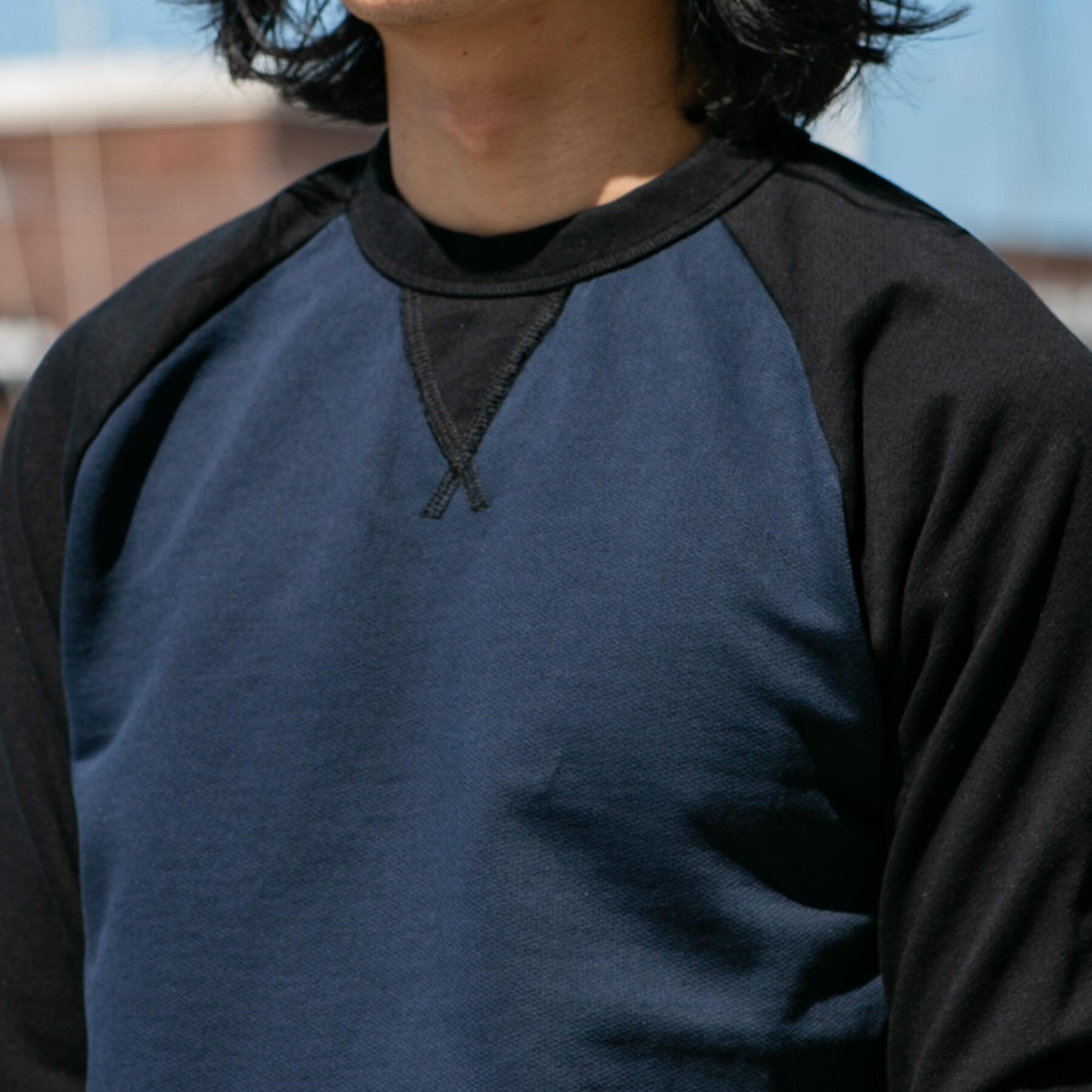gustin contrast color sweatshirt - navy black
