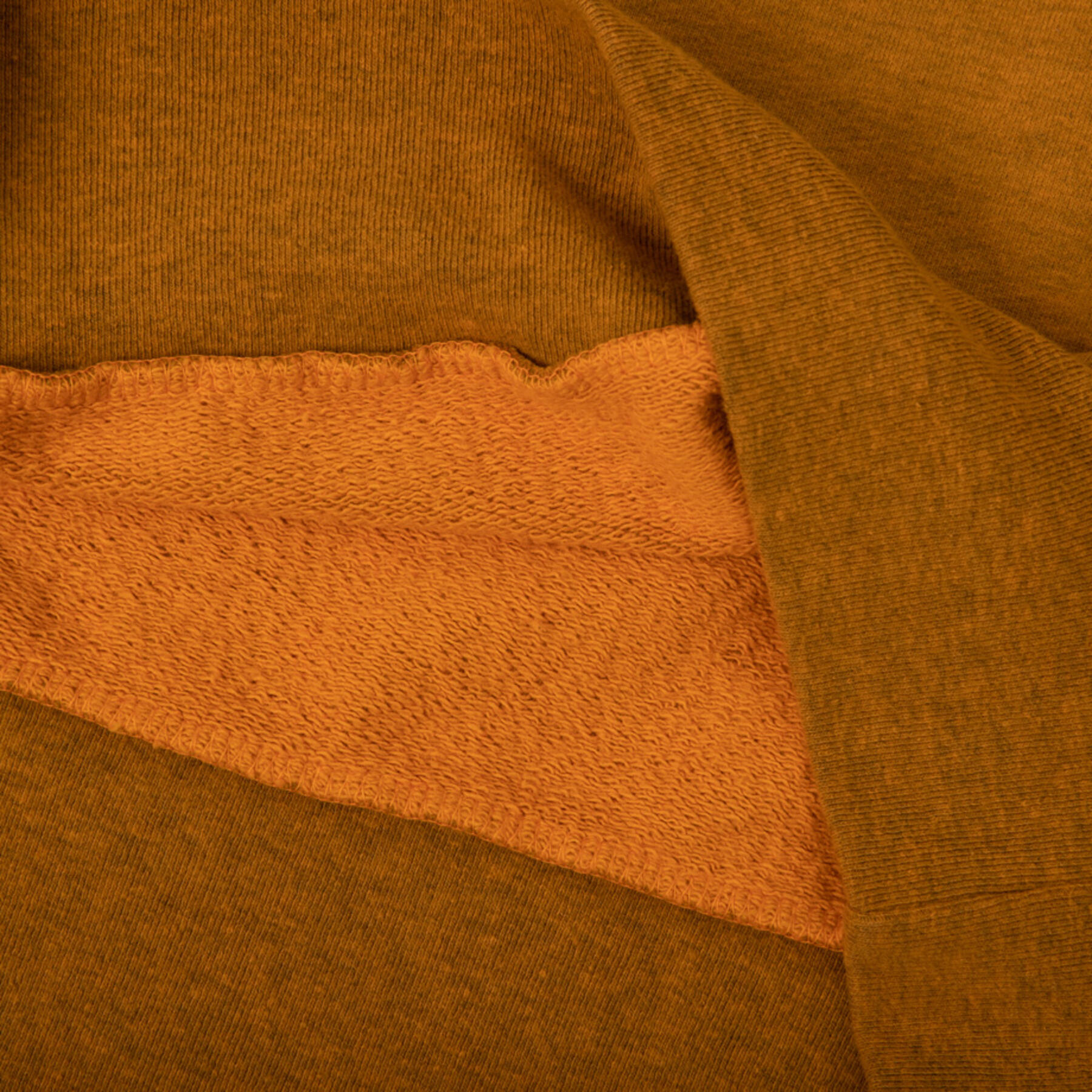 gustin usa crewneck sweatshirt - saffron