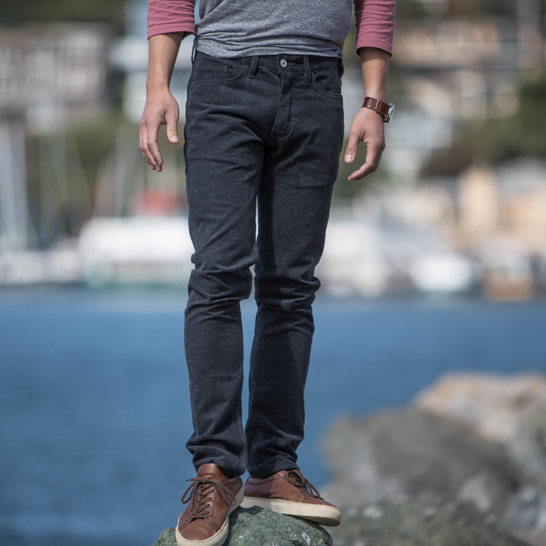 gustin #7 featherweight corduroy 5 pocket - navy