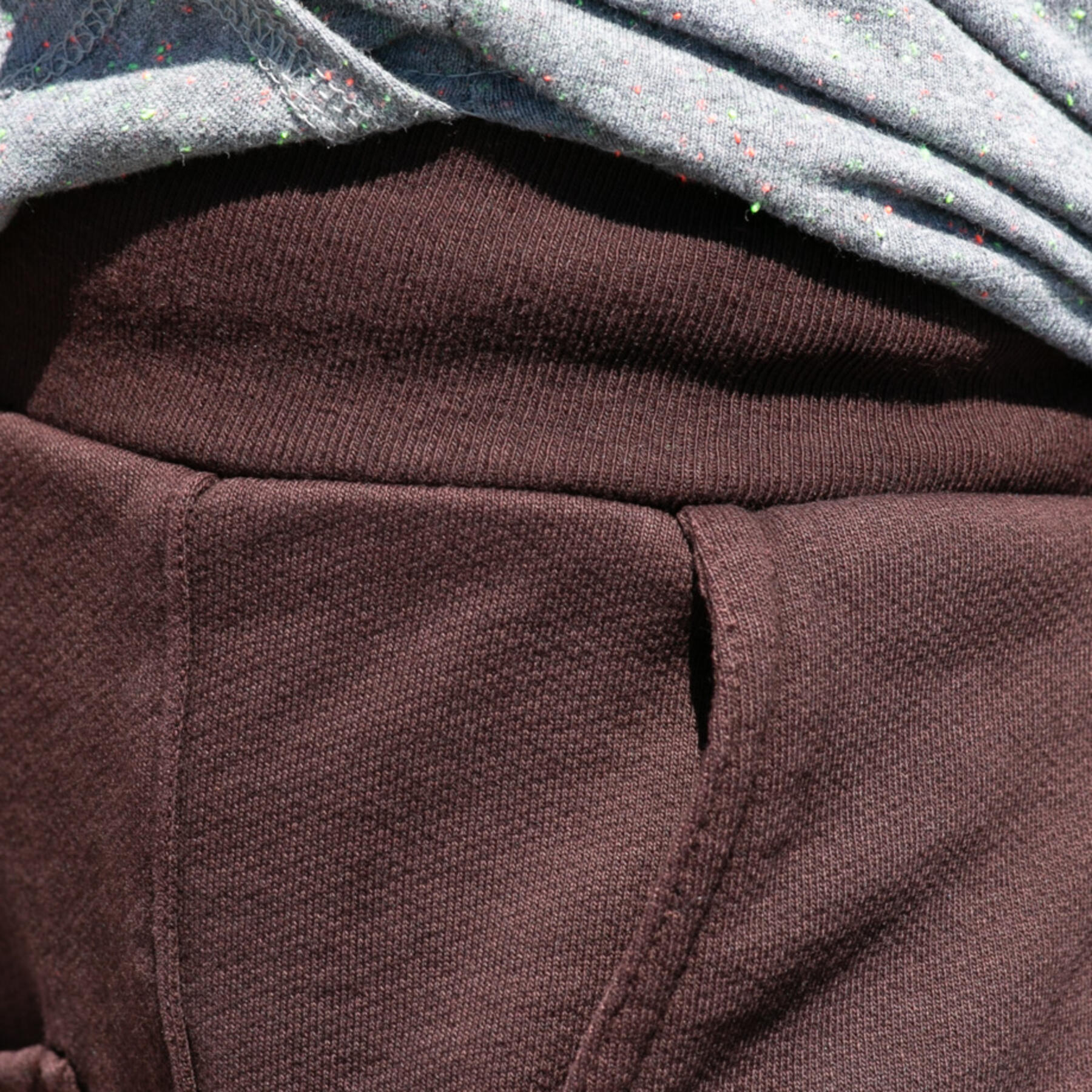 gustin sweatshorts - oxblood