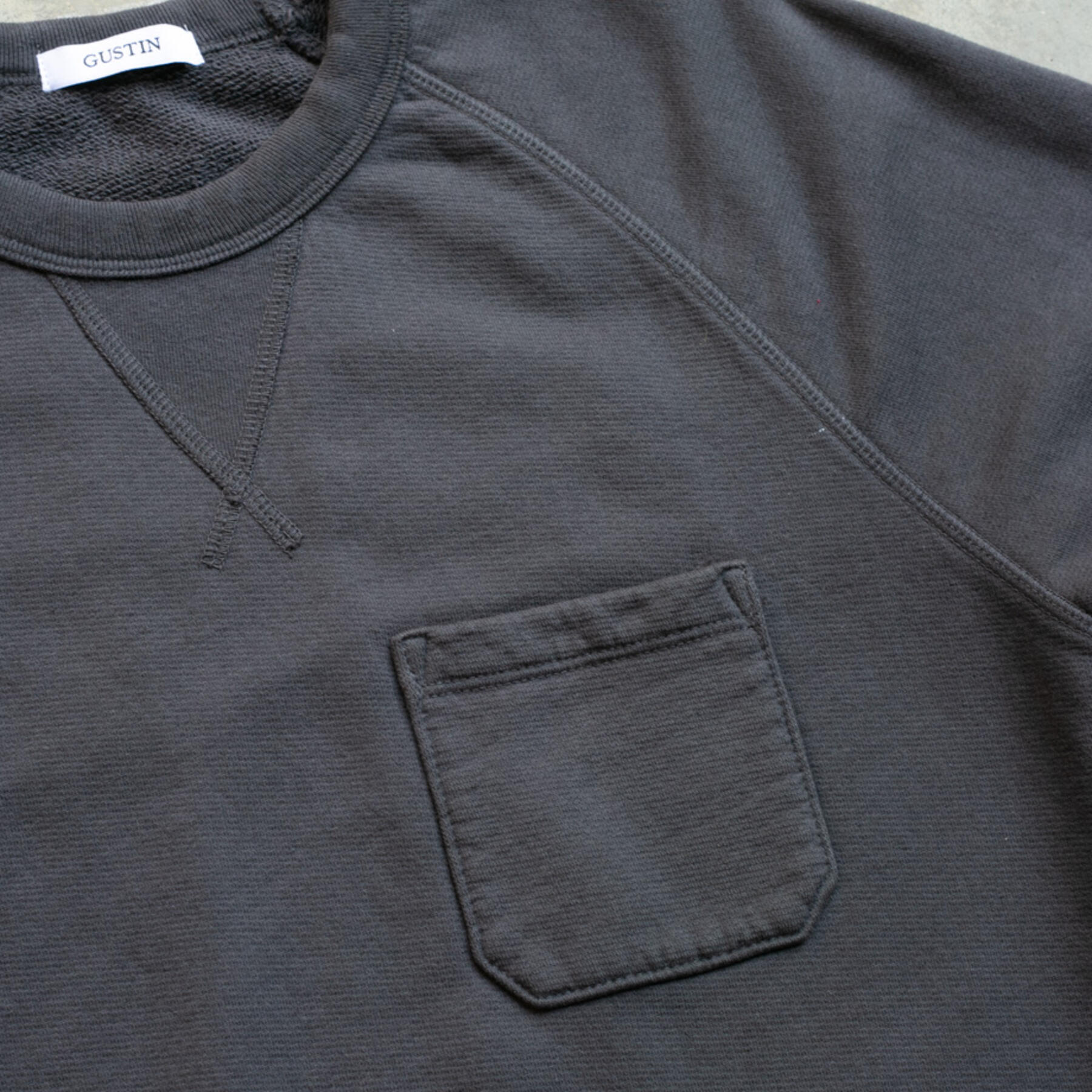 gustin pocket sweatshirt - titanium
