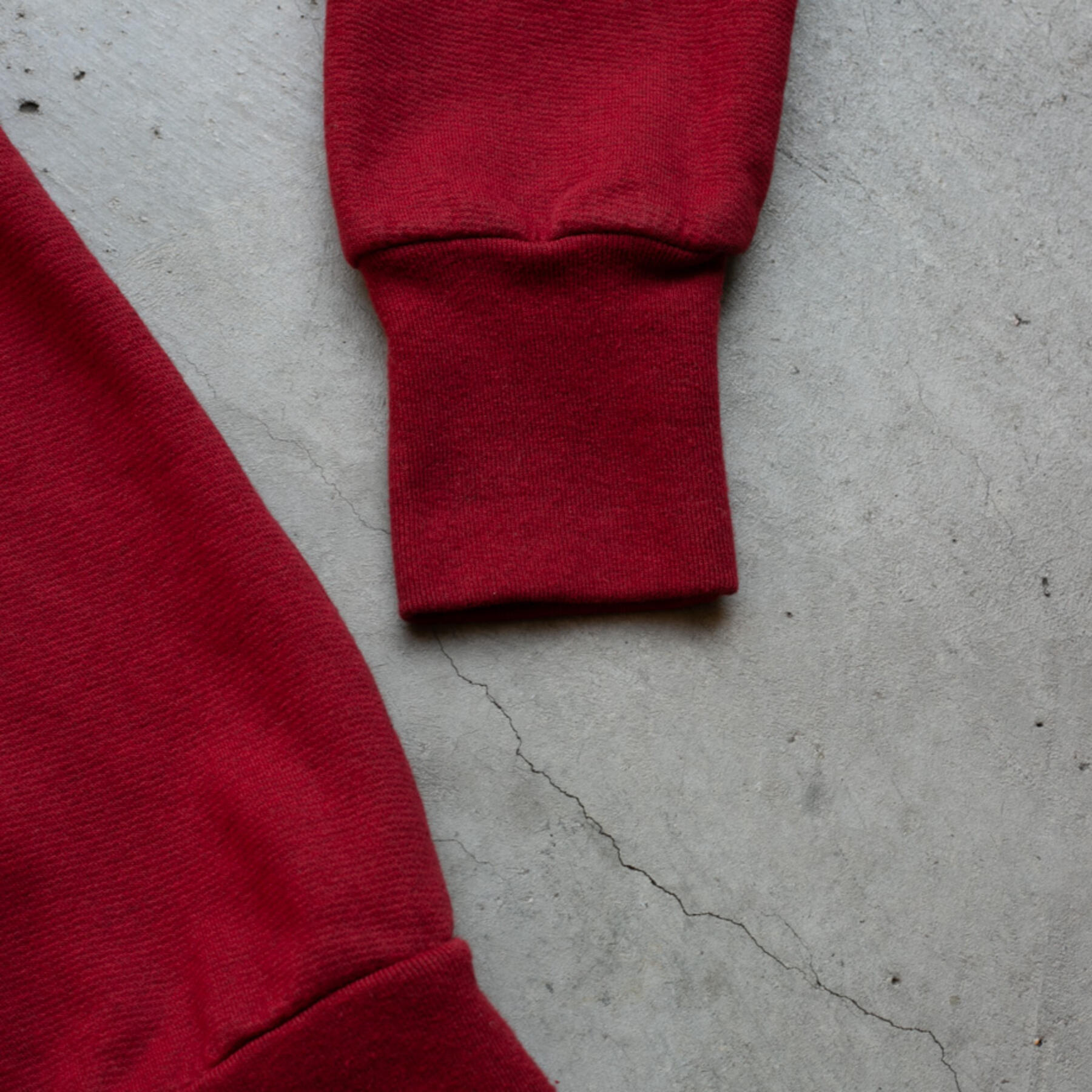 gustin pocket sweatshirt - red
