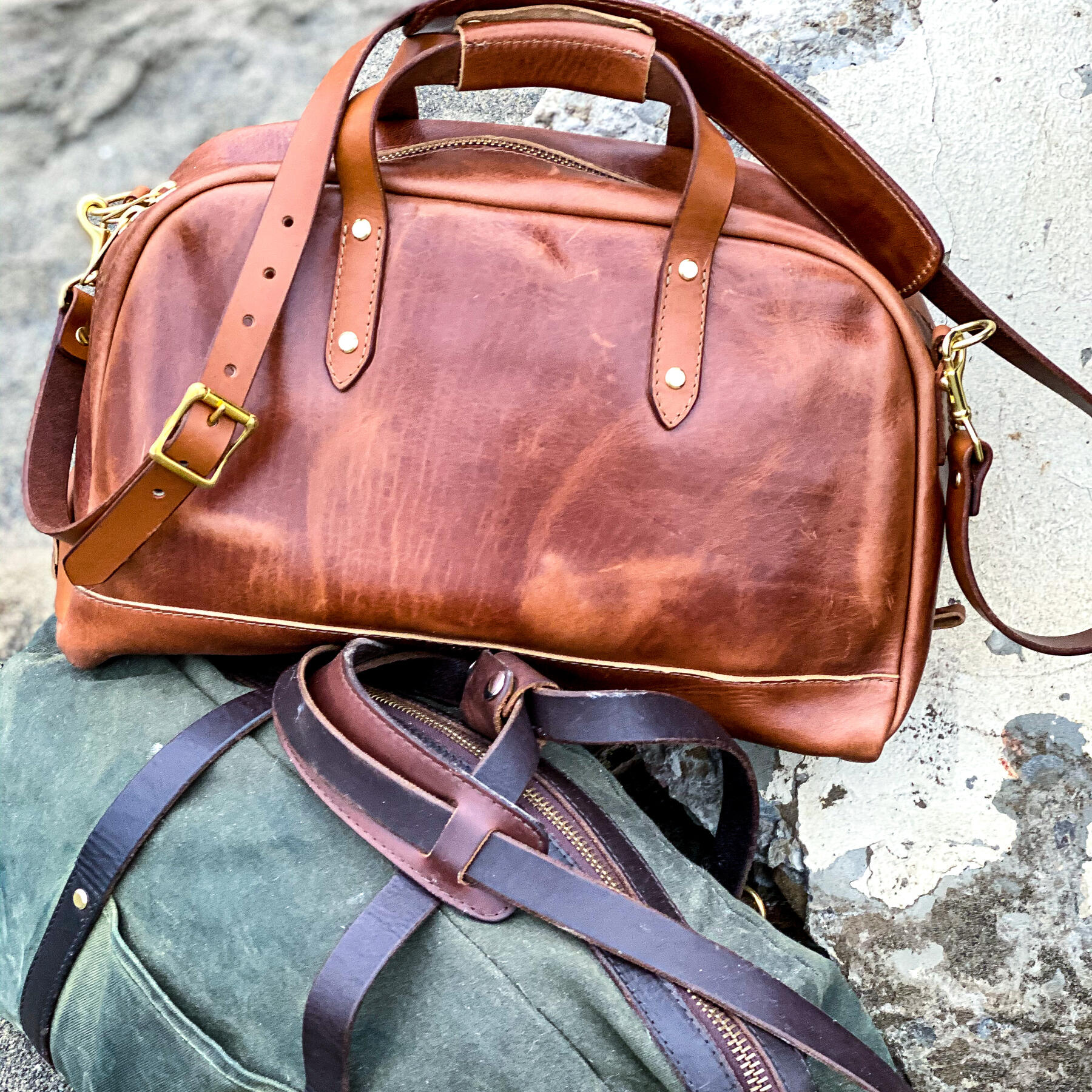gustin the overnighter - horween cavalier whiskey