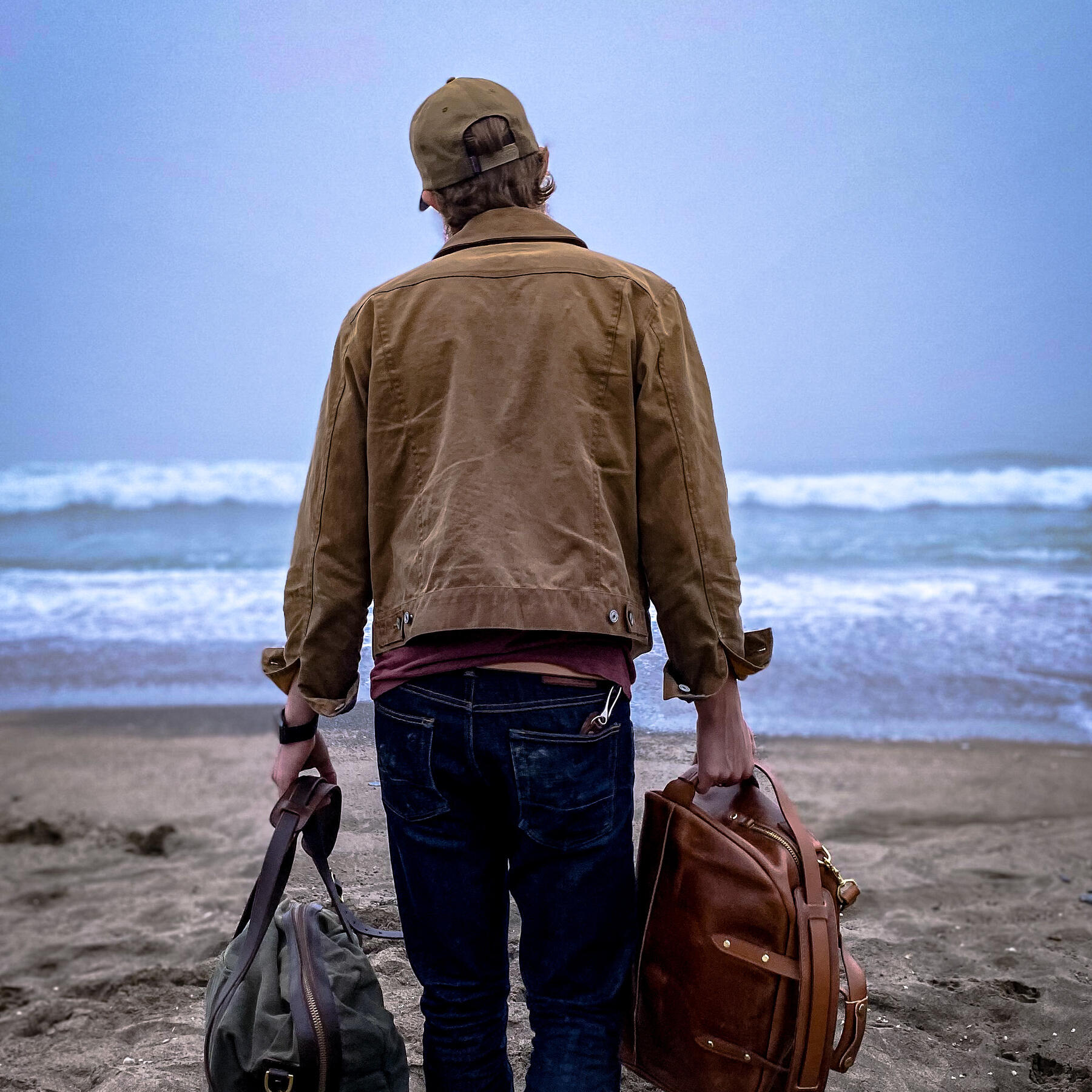 gustin the overnighter - horween cavalier whiskey