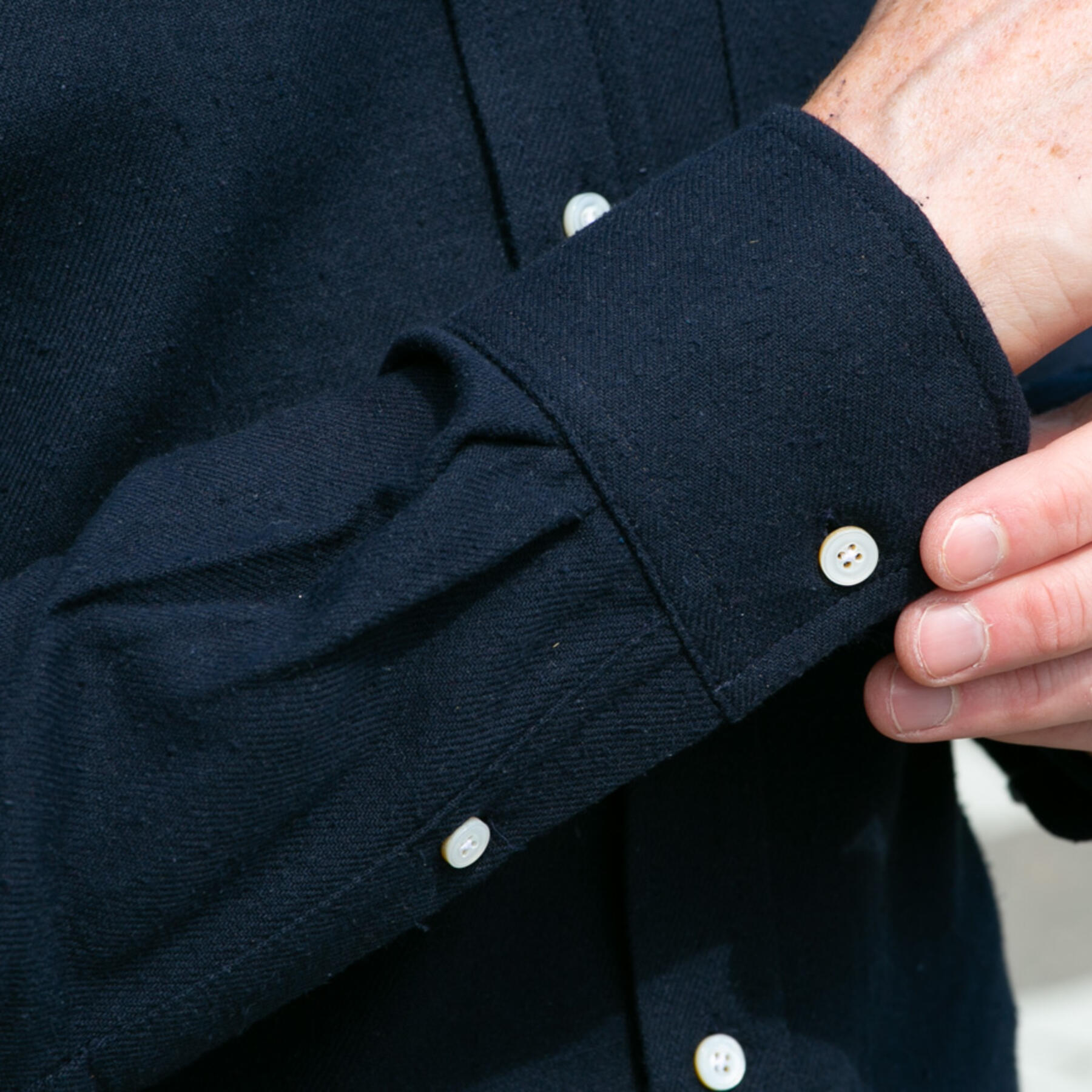 gustin #779 rustic silk nep - navy