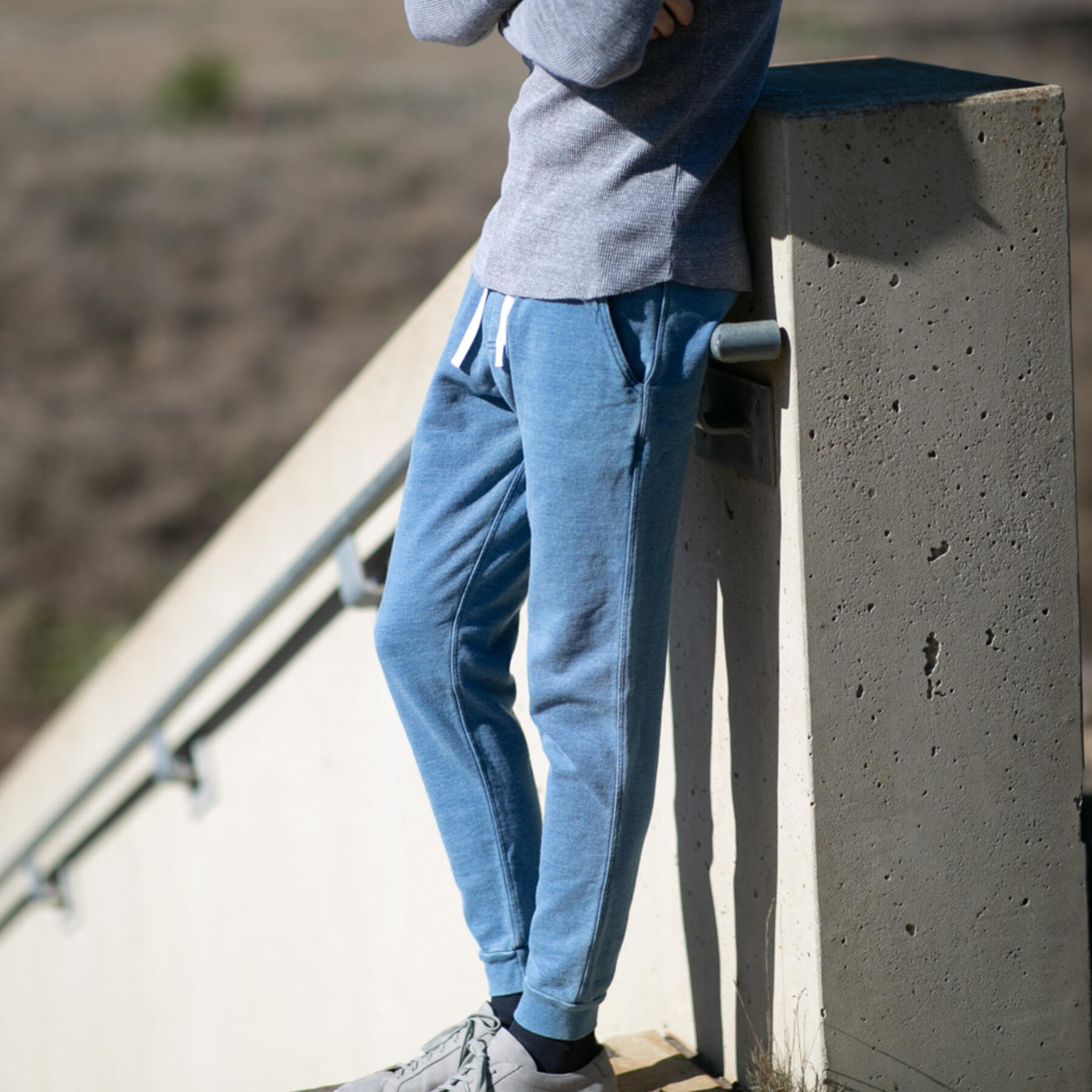 gustin indigo dyed sweatpants 2 pack (dark, vintage)