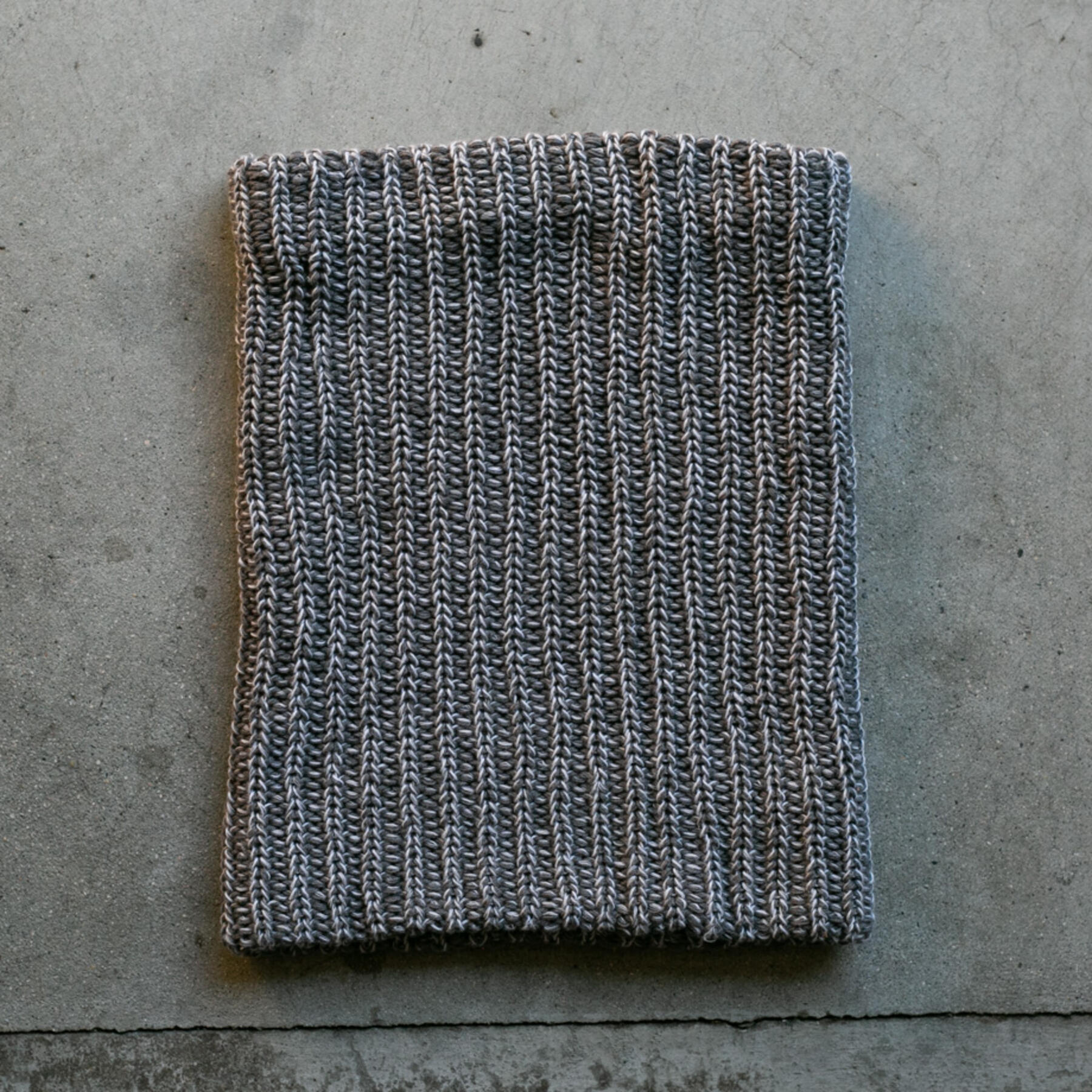 gustin american knit gaiter - greyxwhite