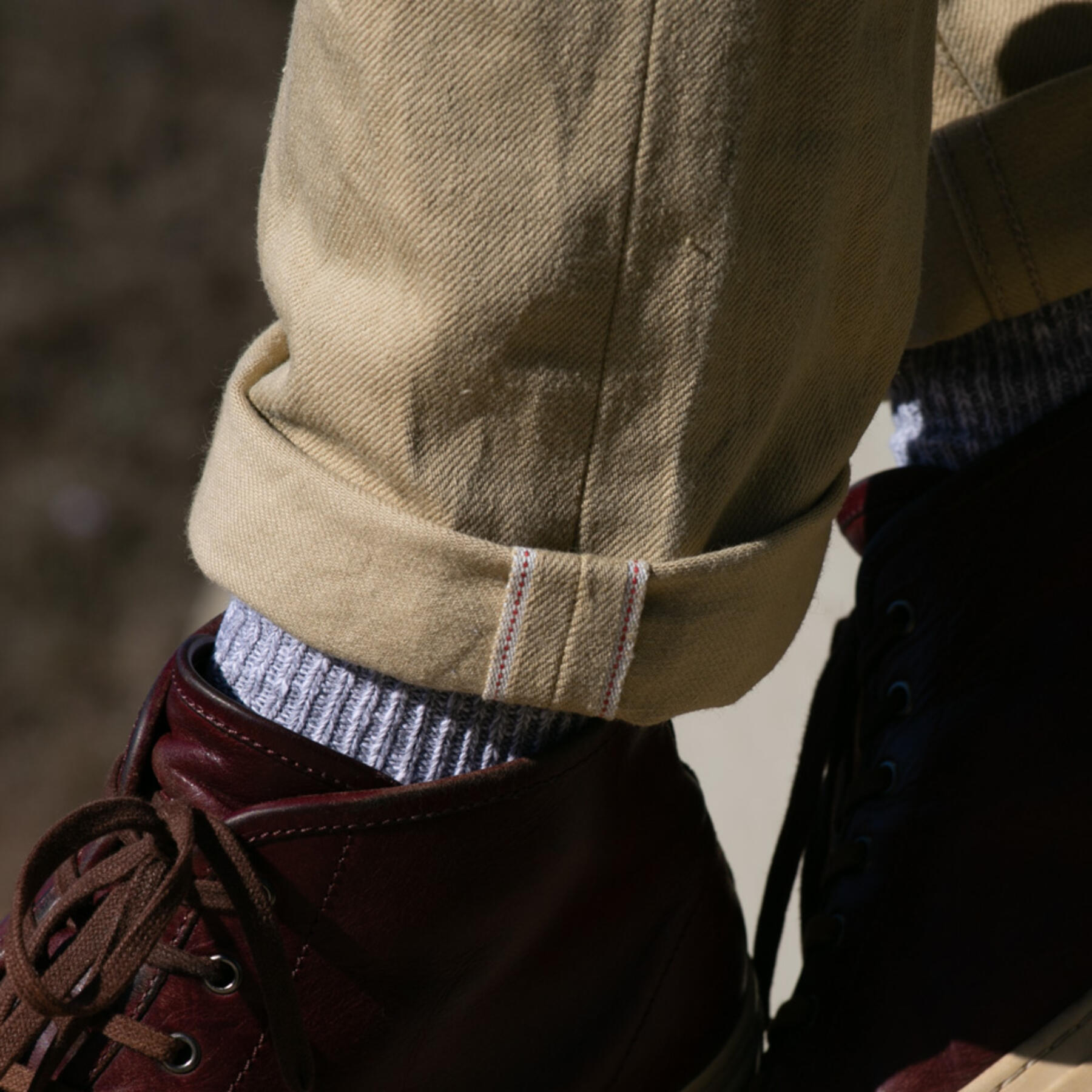 gustin #497 4 way stretch selvedge - brown