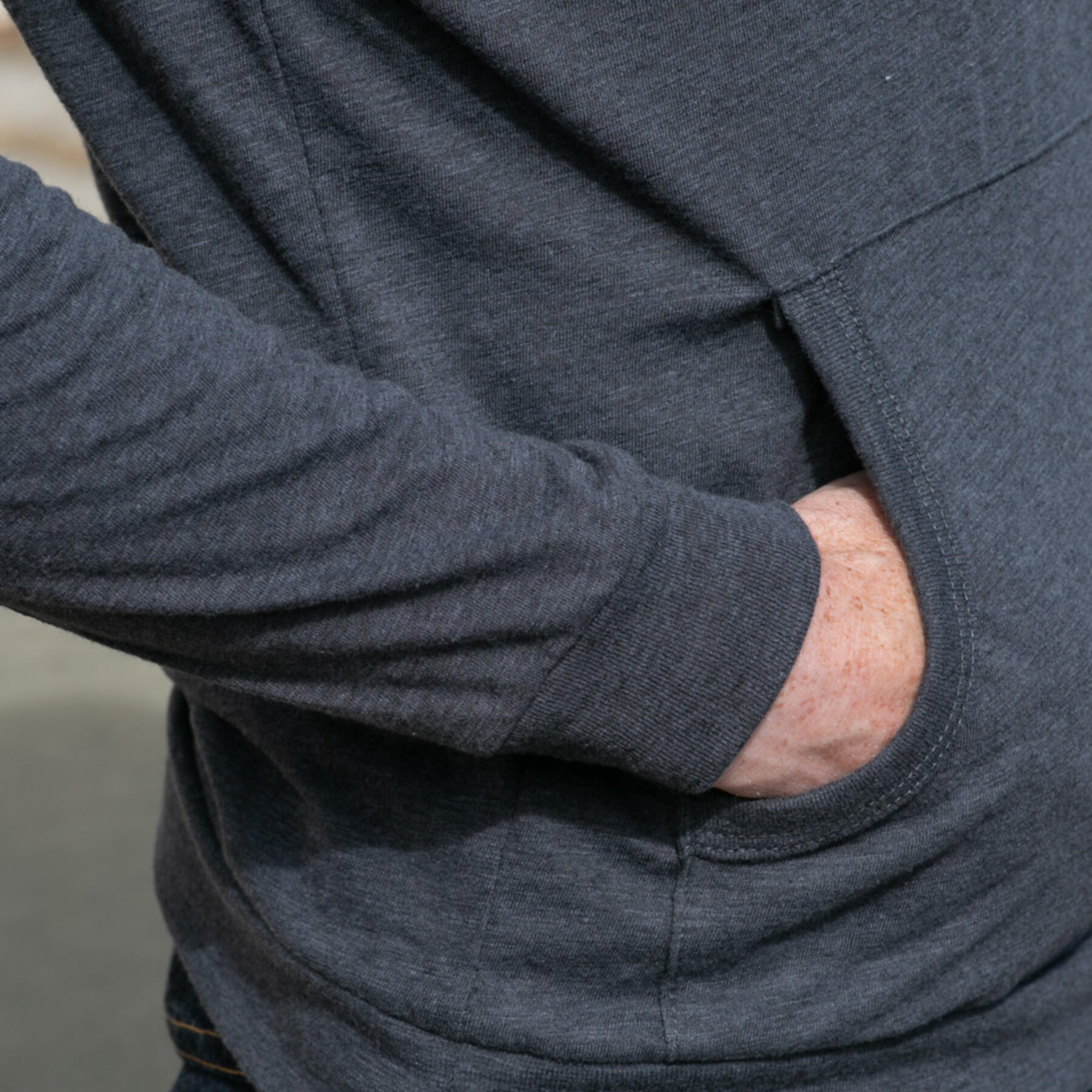 gustin twisted yarn hoodie - charcoal