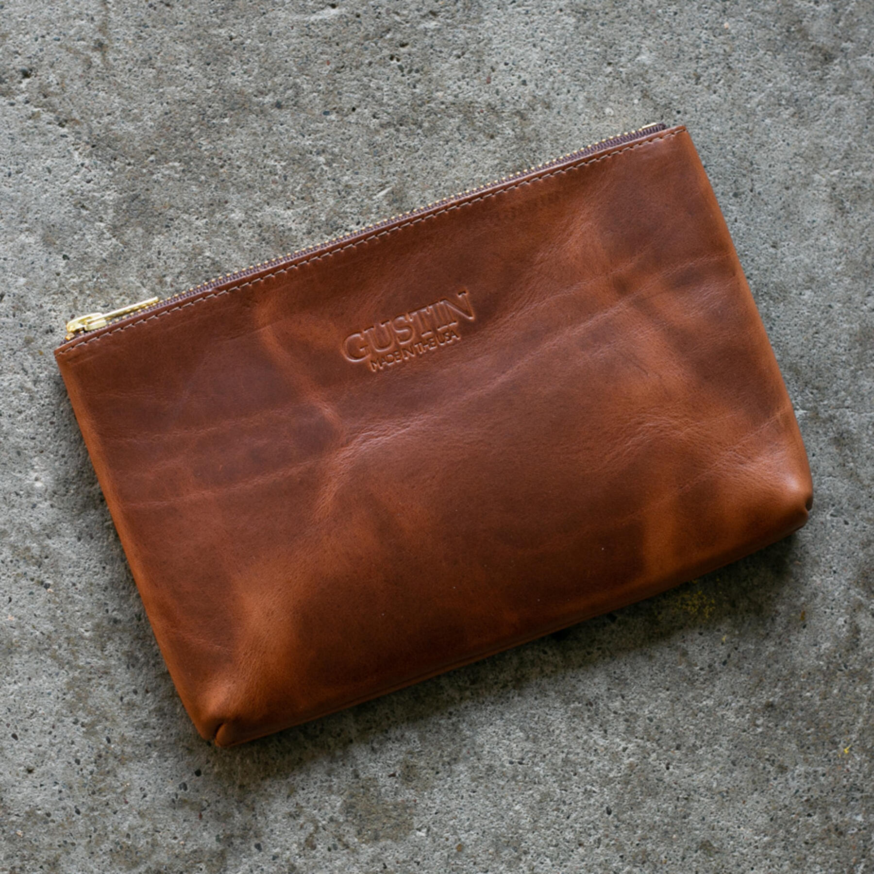 gustin horween cavalier whiskey utility pouch - large