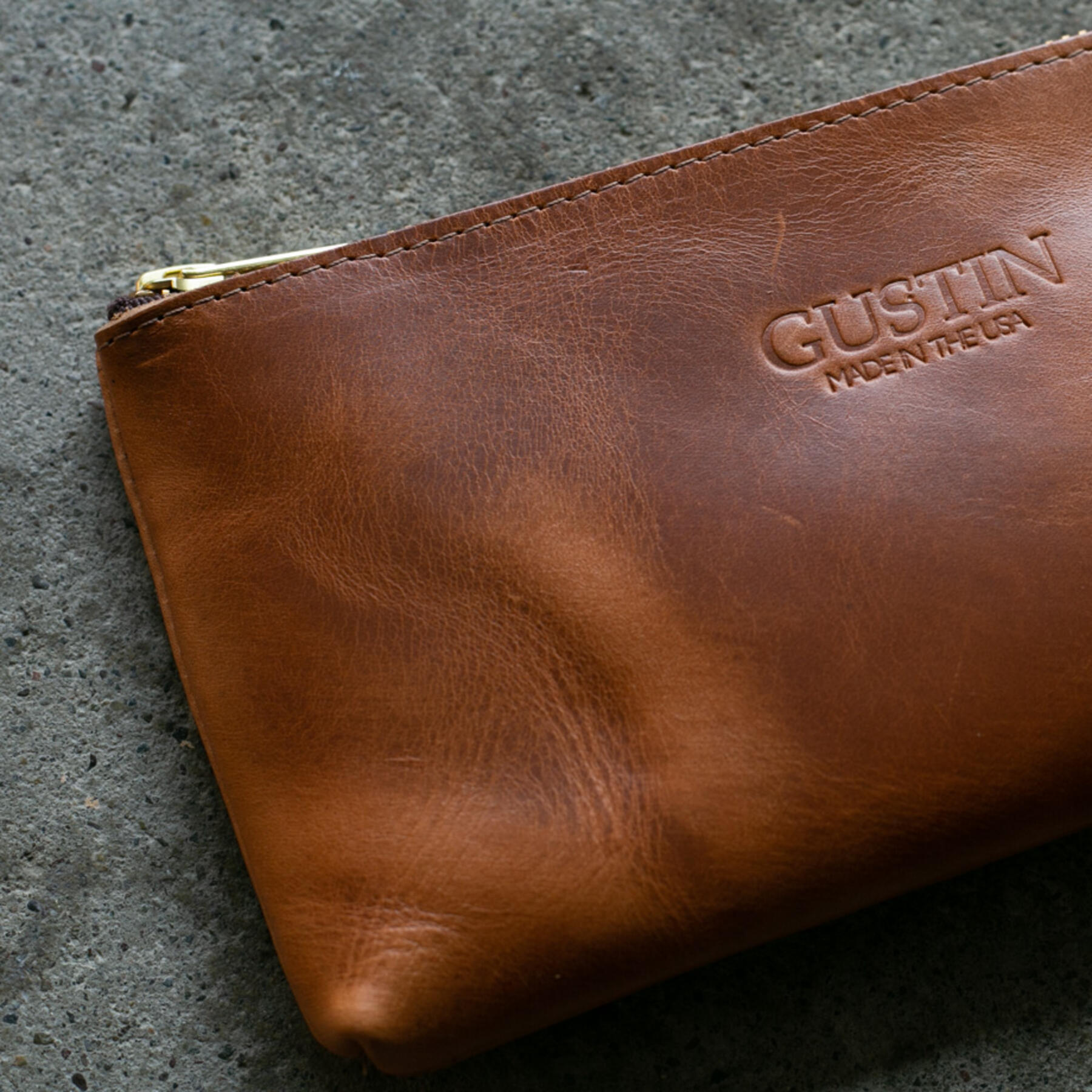 gustin horween cavalier whiskey utility pouch - small