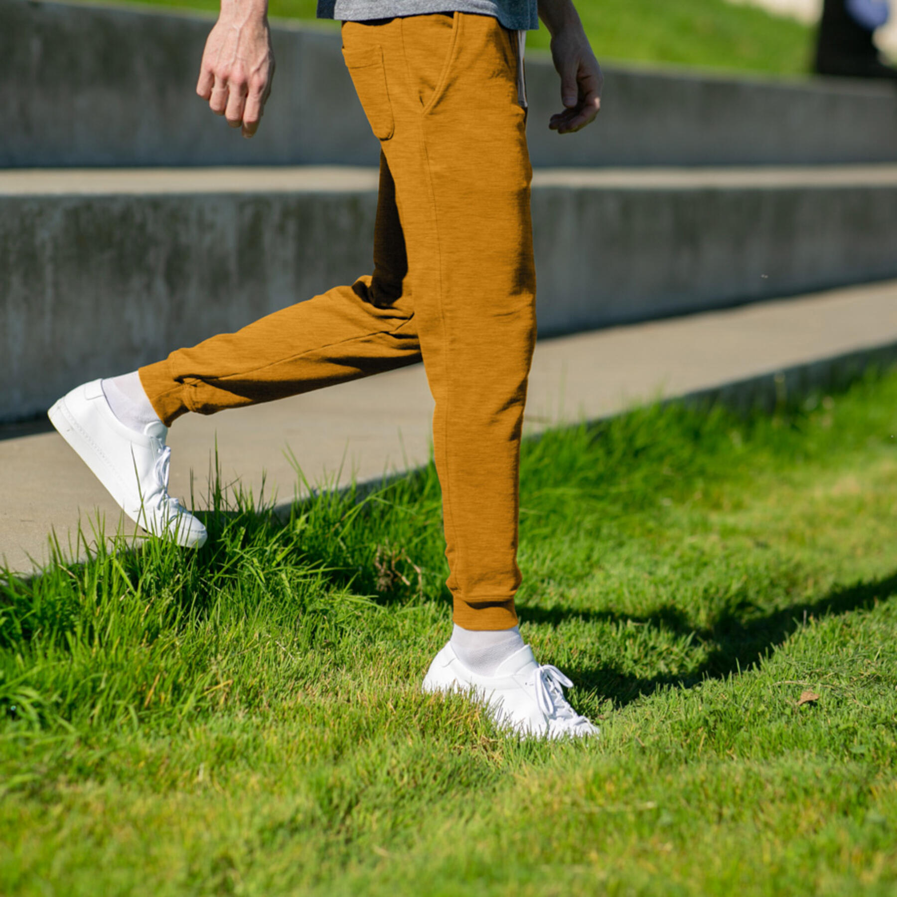 gustin sweatpants - saffron
