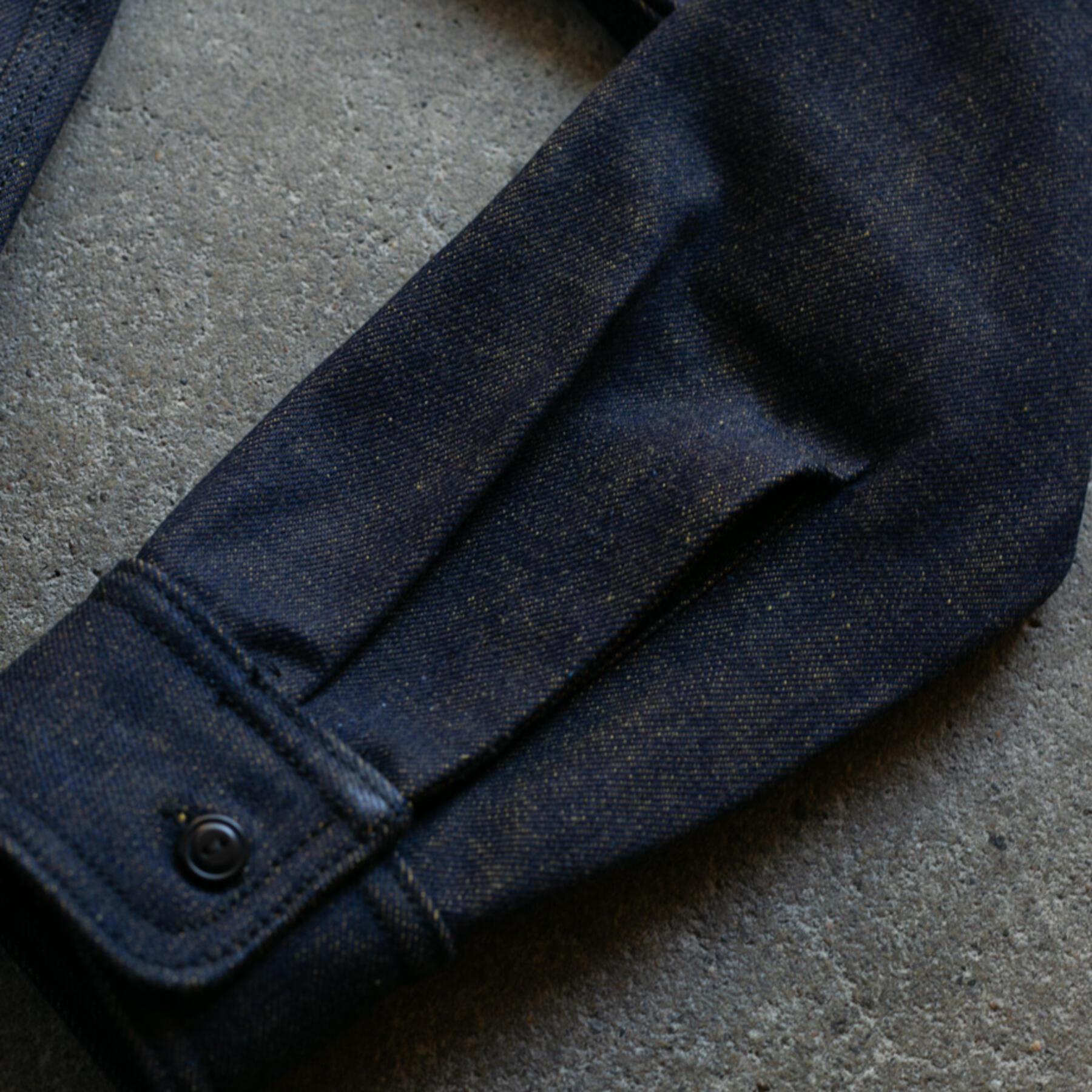 gustin #69 indigo x school bus yellow workshirt