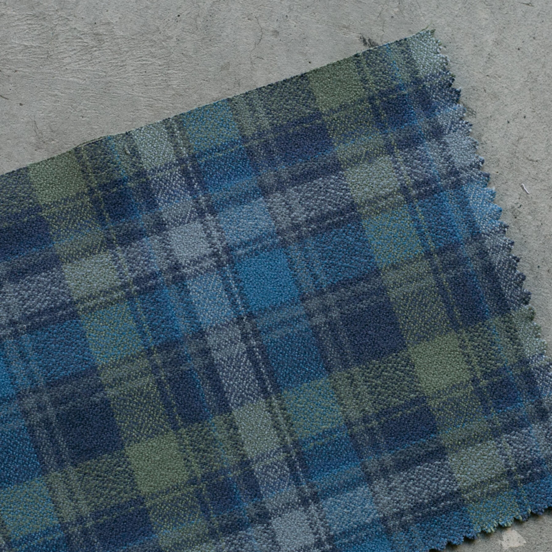 gustin #815 organic window pane flannel - navy moss