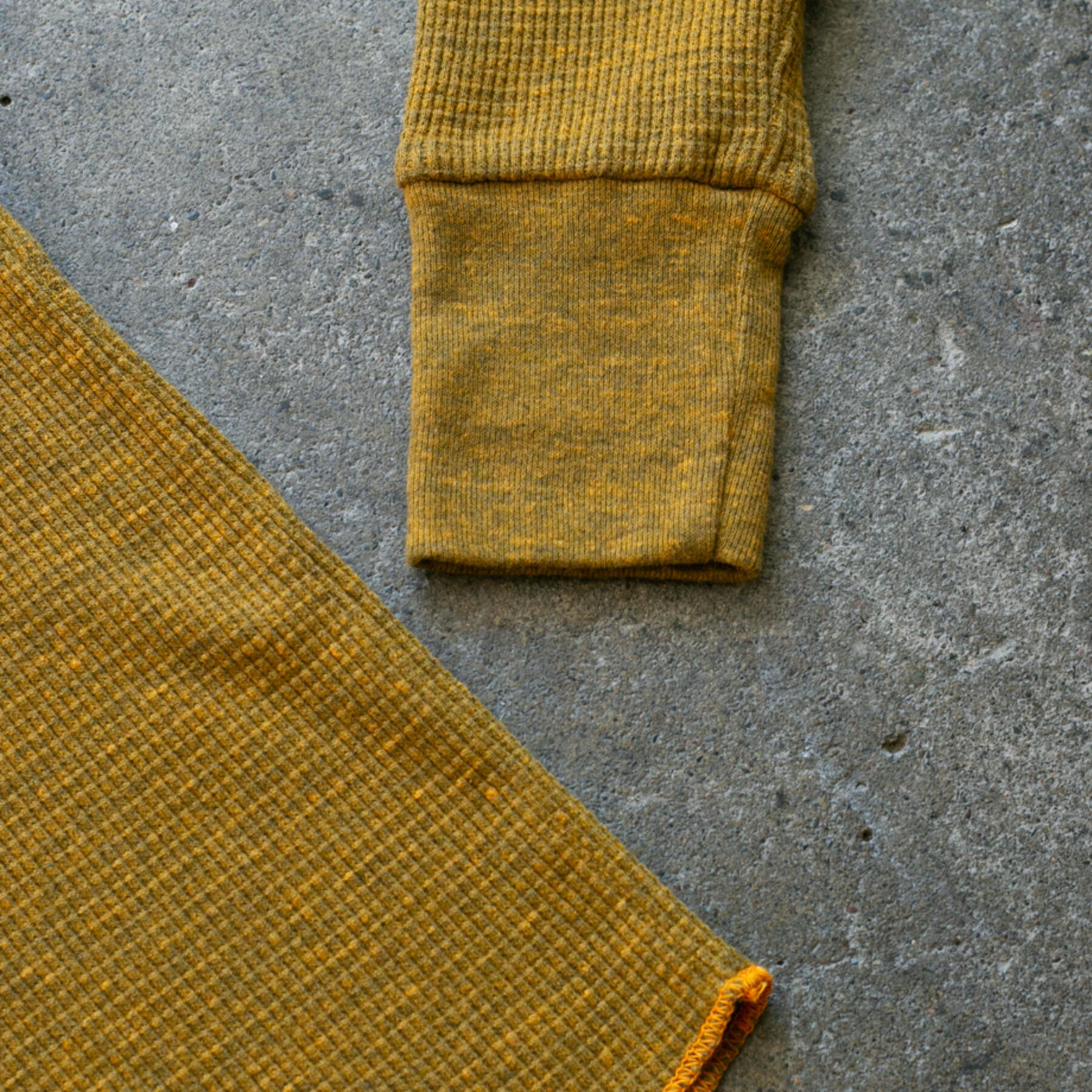 gustin waffle crewneck 3 pack (saffron, black, blue-green)