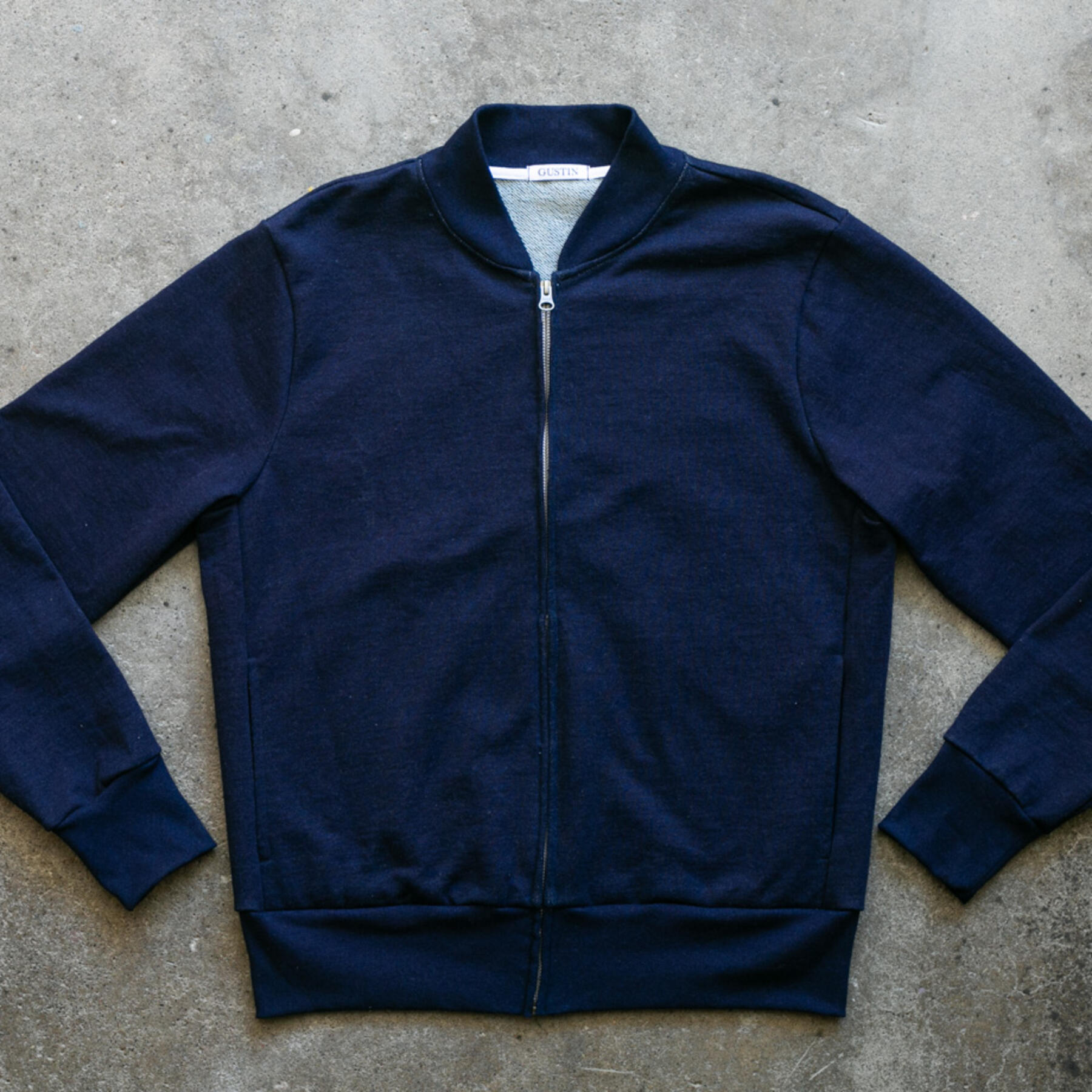 gustin french terry bomber - dark indigo dye