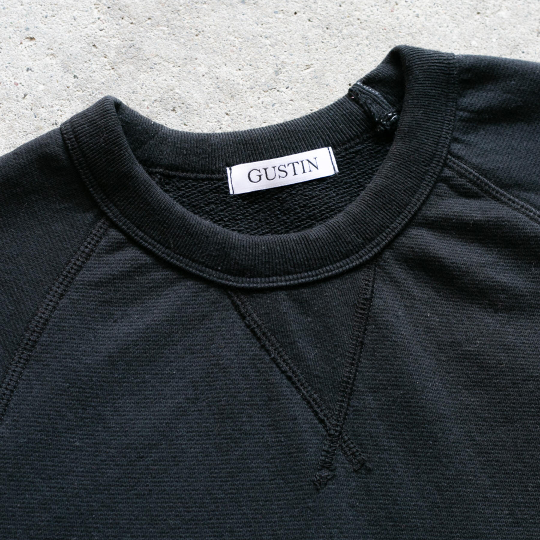 gustin short sleeve sweatshirt - black