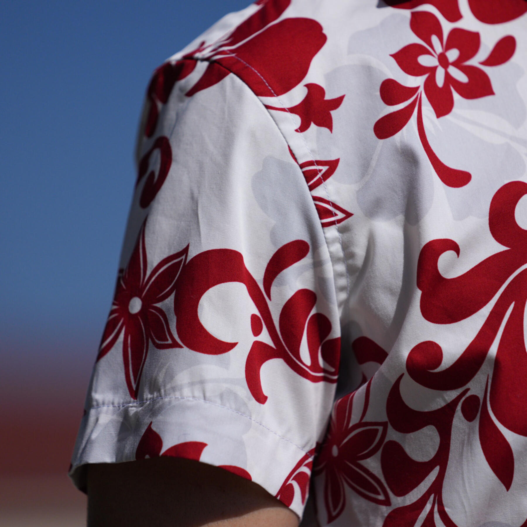 gustin #761 red white floral short sleeve shirt