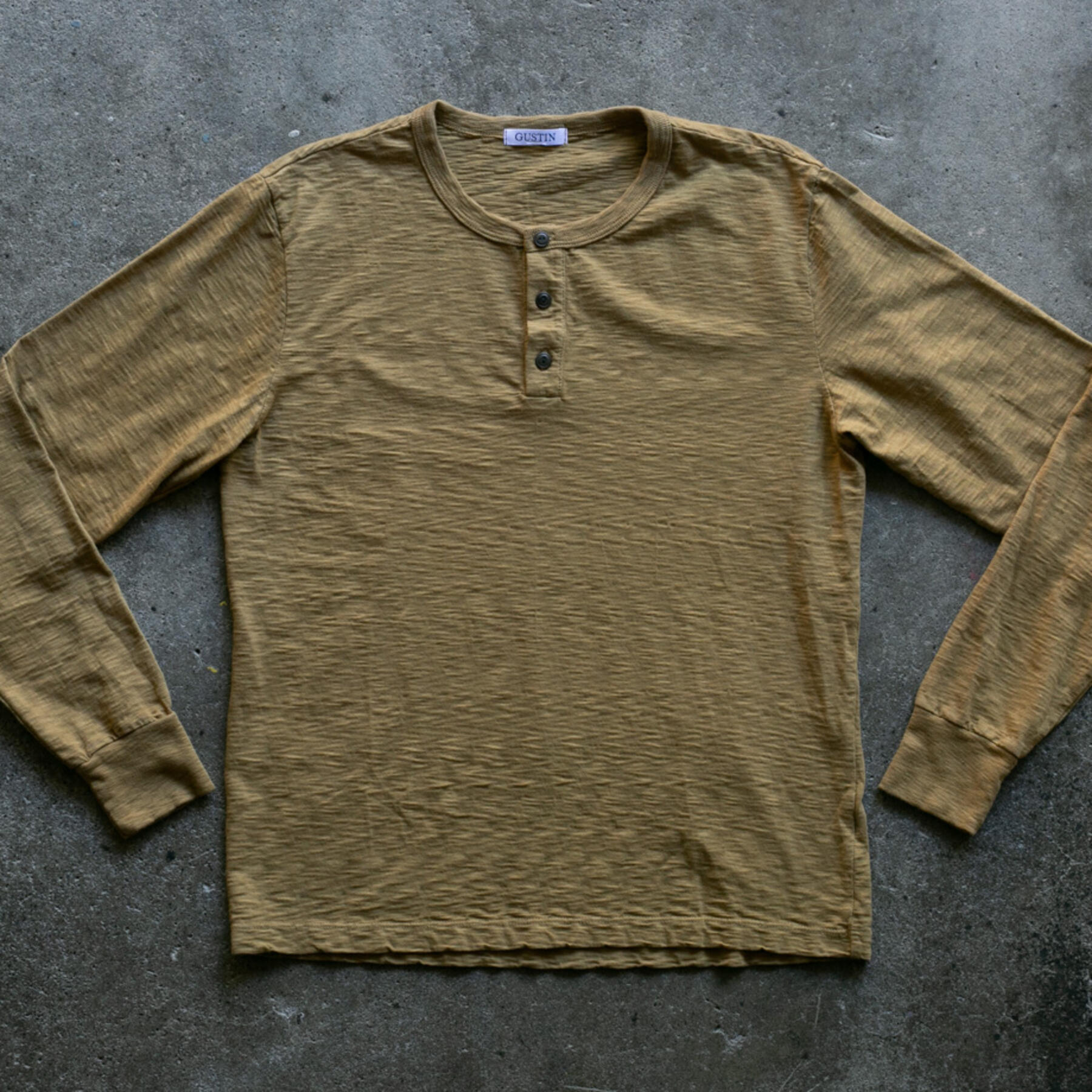 gustin big slub henley - gold