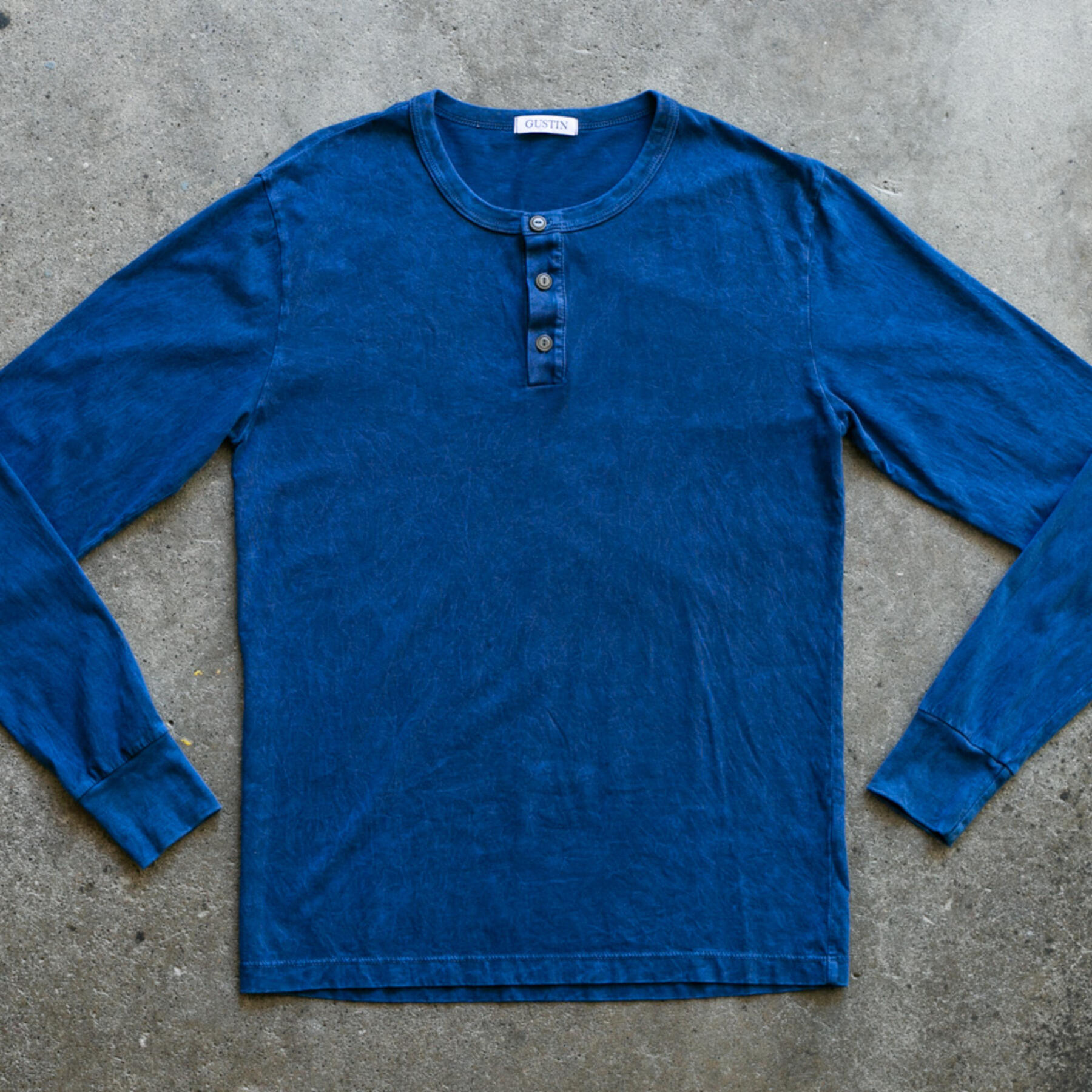 gustin mineral wash henley - blue