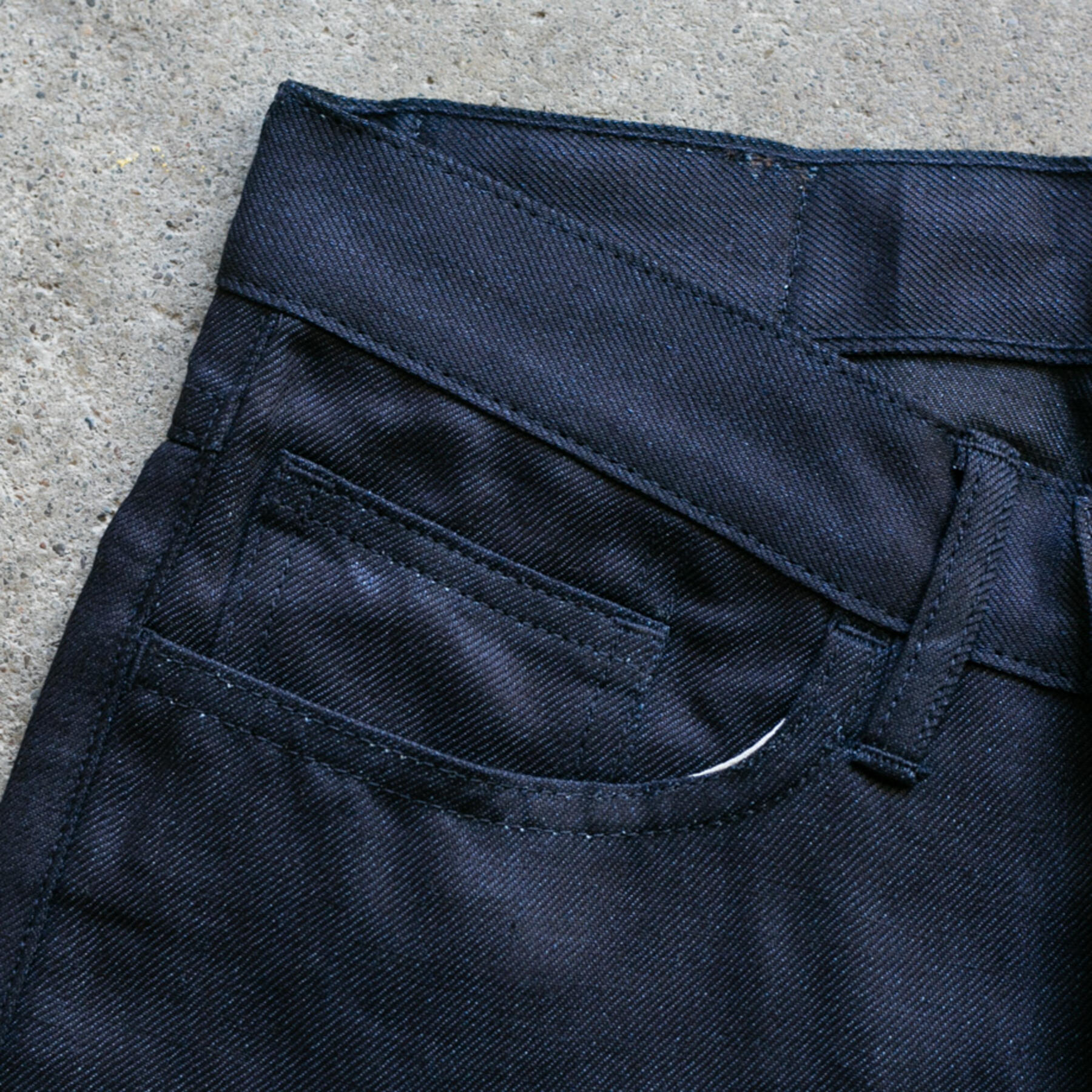 gustin #115 japan linen 100 5 pocket - indigoxblack