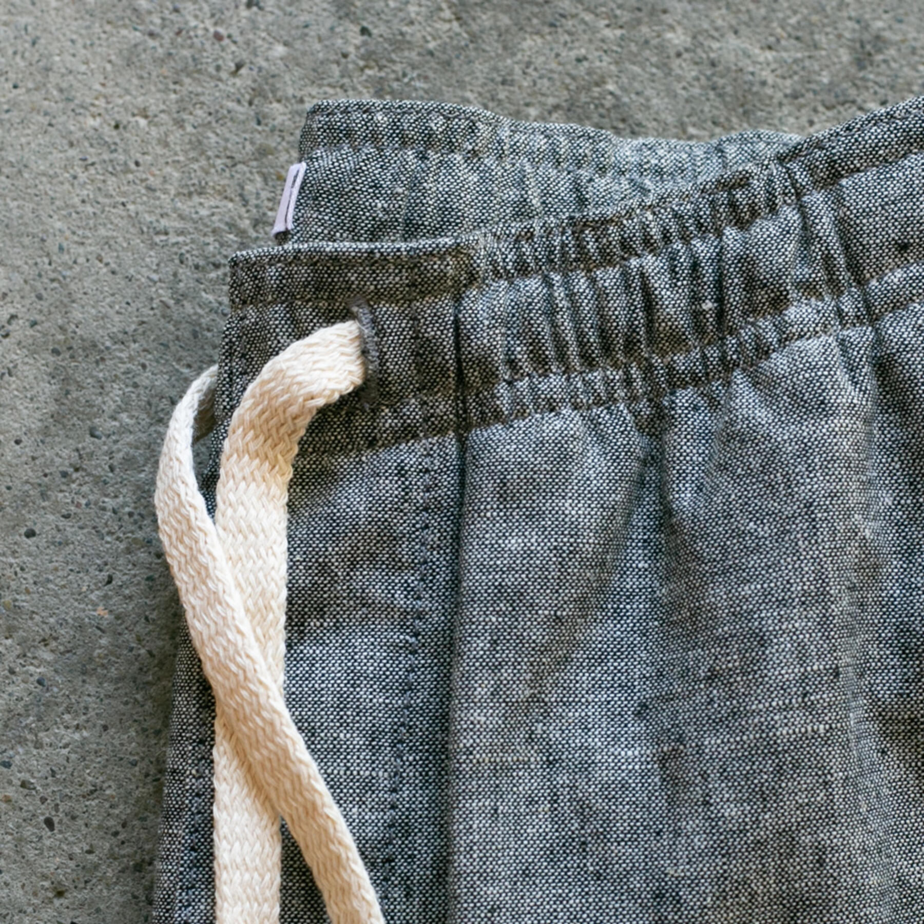 gustin linen chambray joggers - black