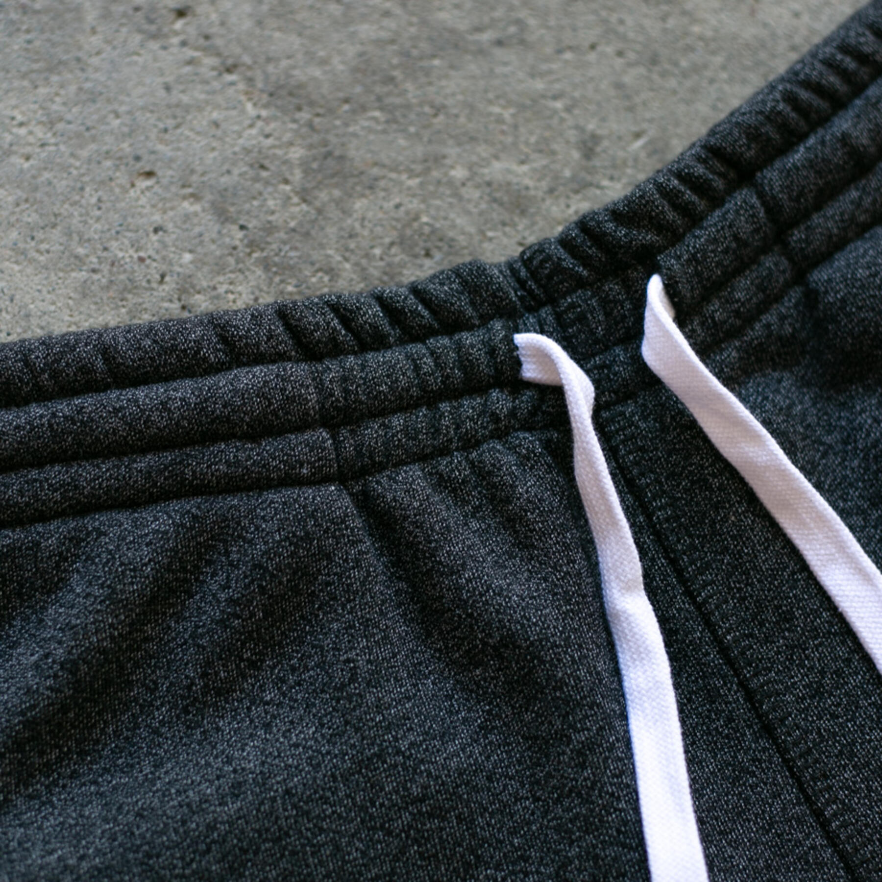 gustin black heather sweatshorts