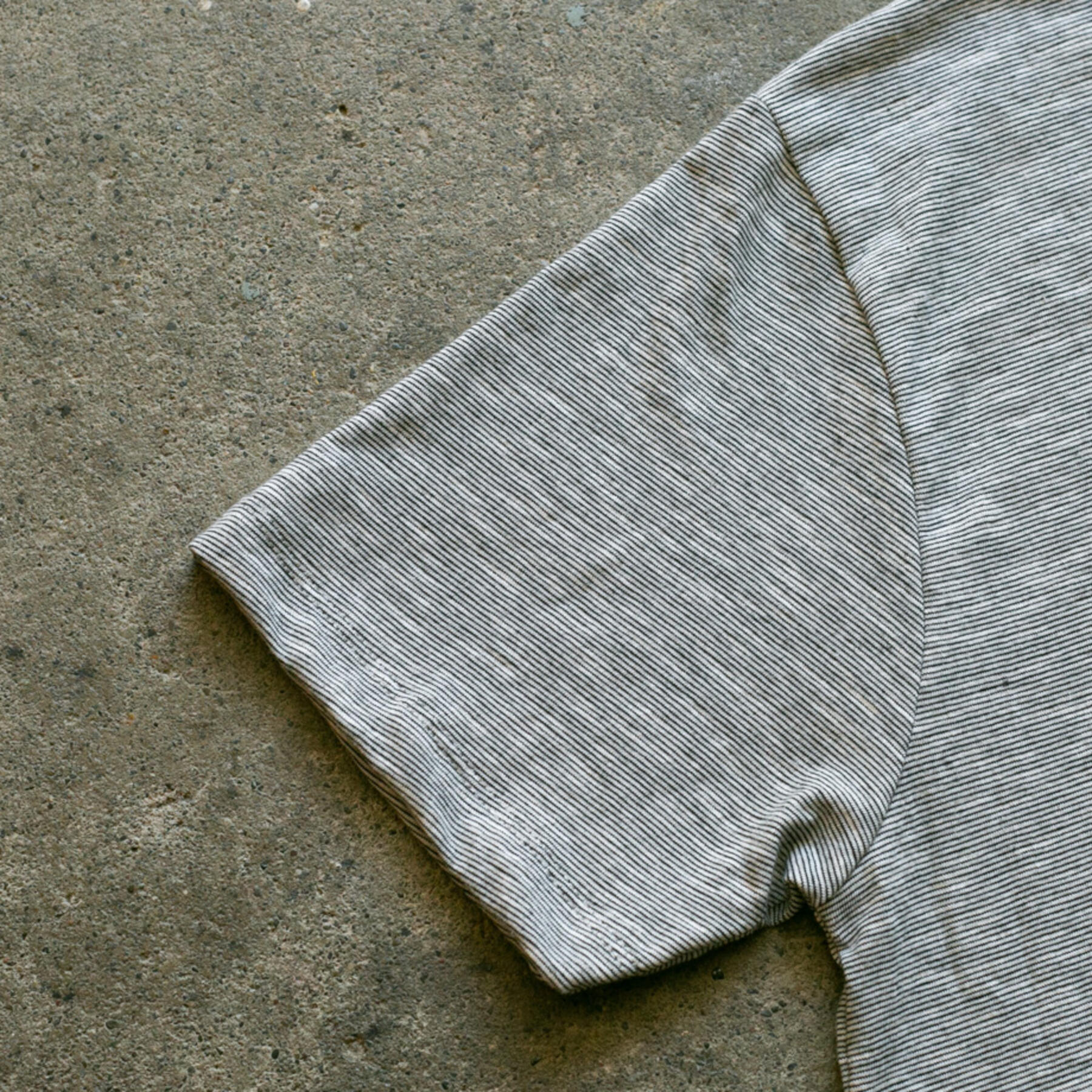 gustin thin stripe polo