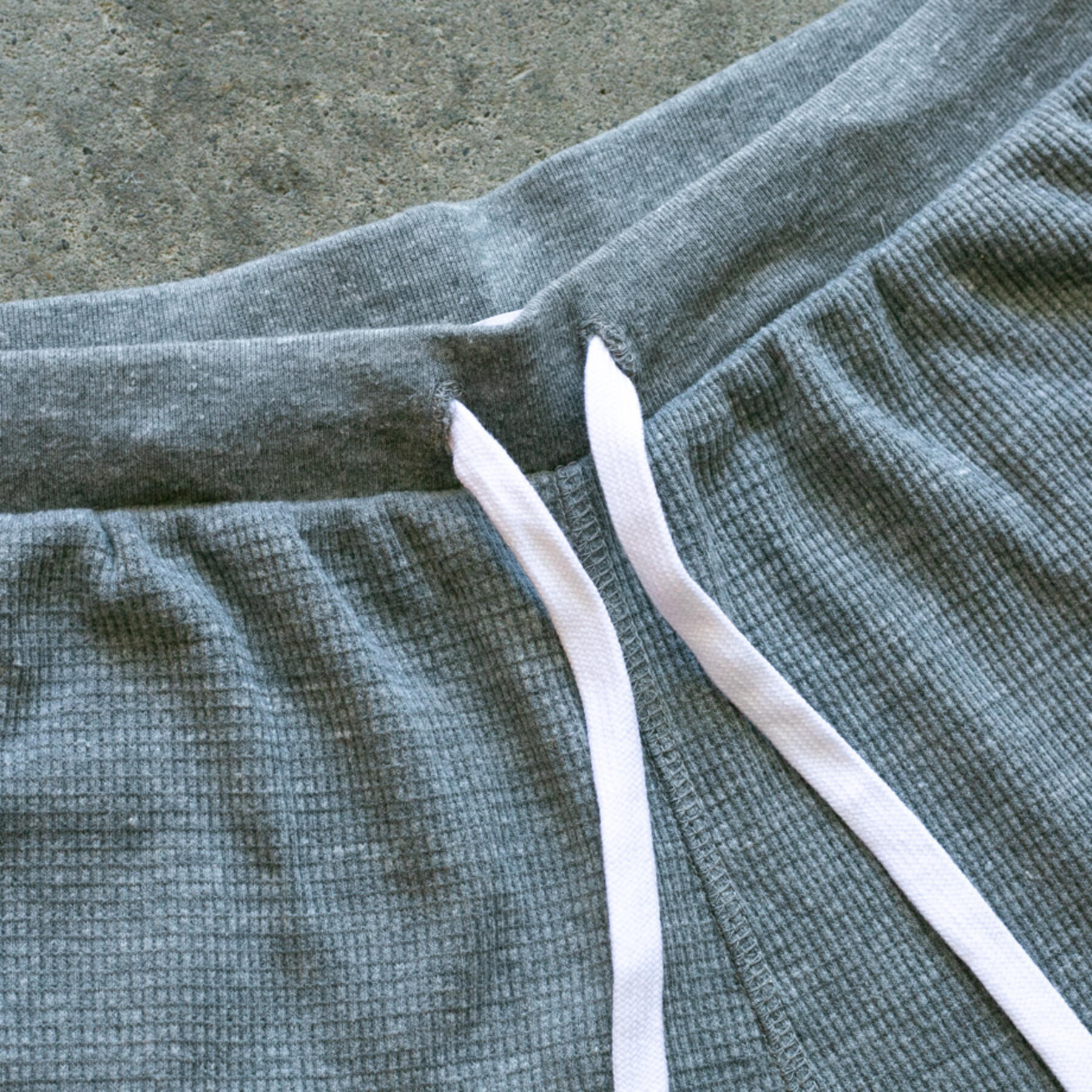 gustin waffle sweatshorts - heather grey