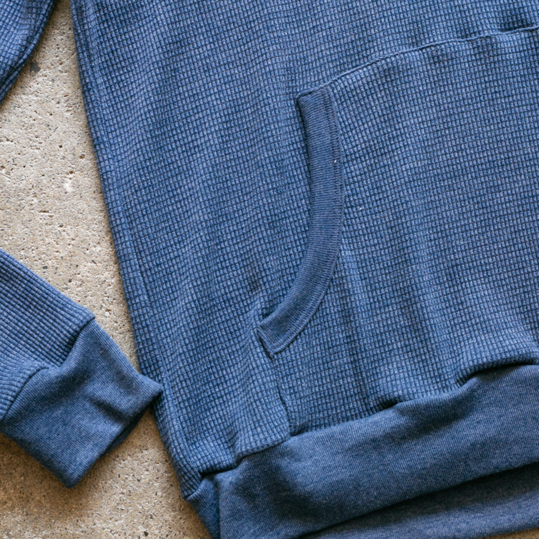 gustin waffle pullover - vintage blue