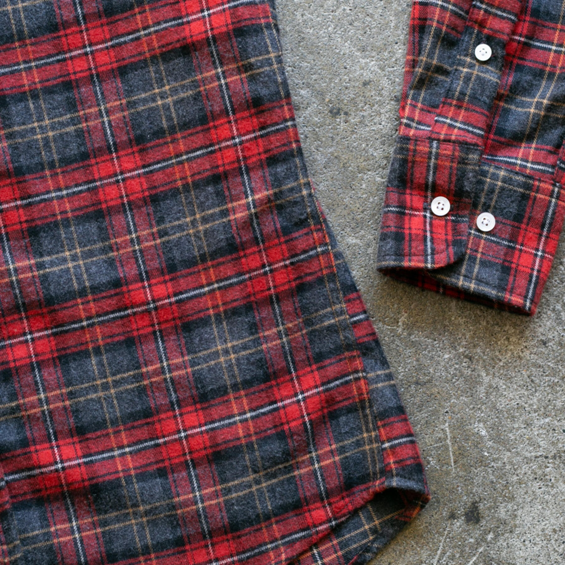 gustin #878 ultrasoft retro flannel - charcoal ember