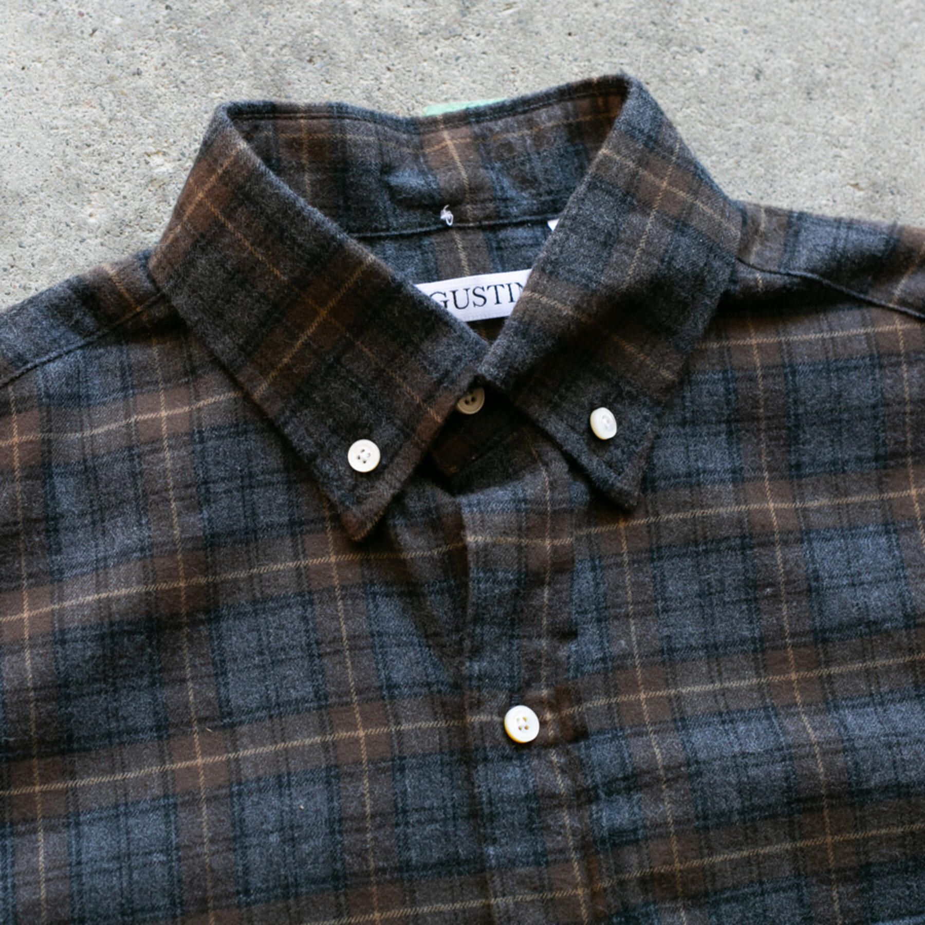 gustin #879 ultrasoft retro flannel - ash wood