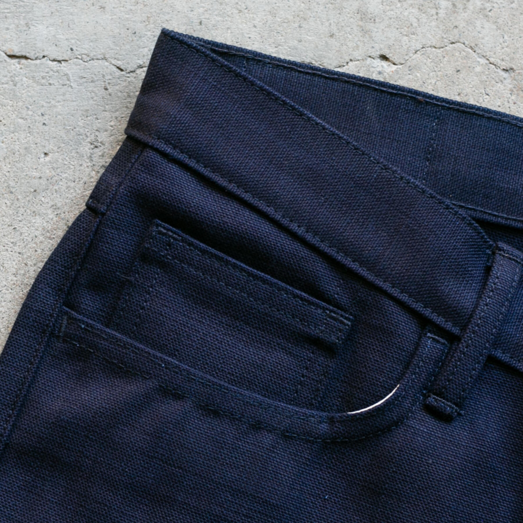 gustin #141 japan monster duck - indigo