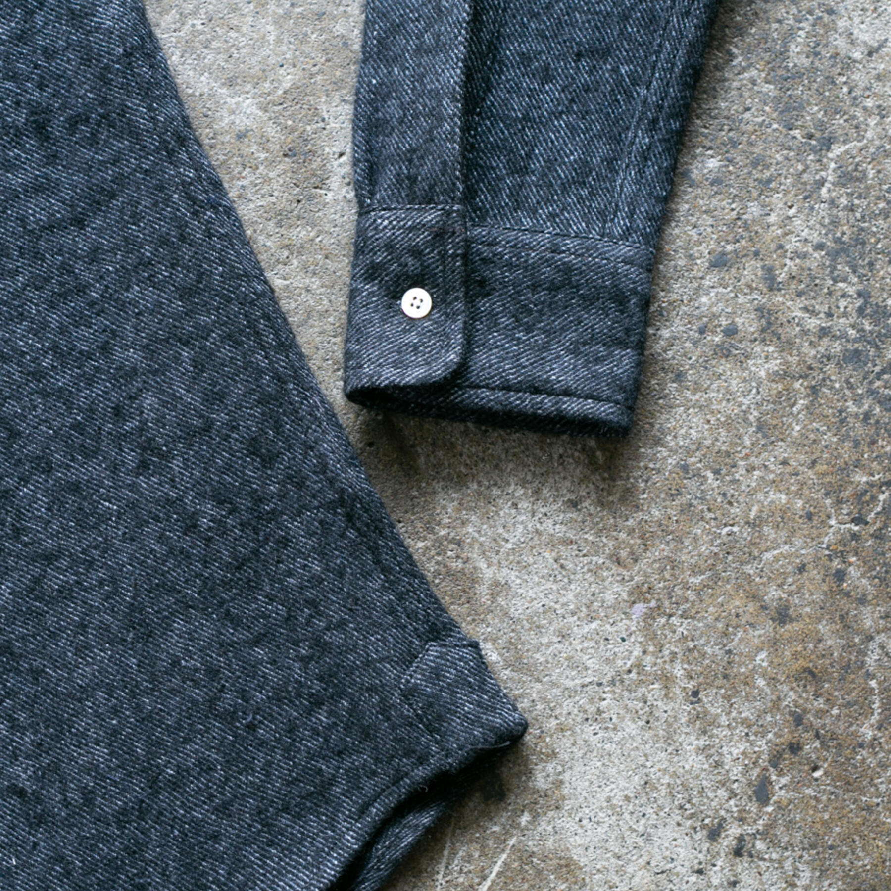 gustin #883 wool linen twill - charcoal