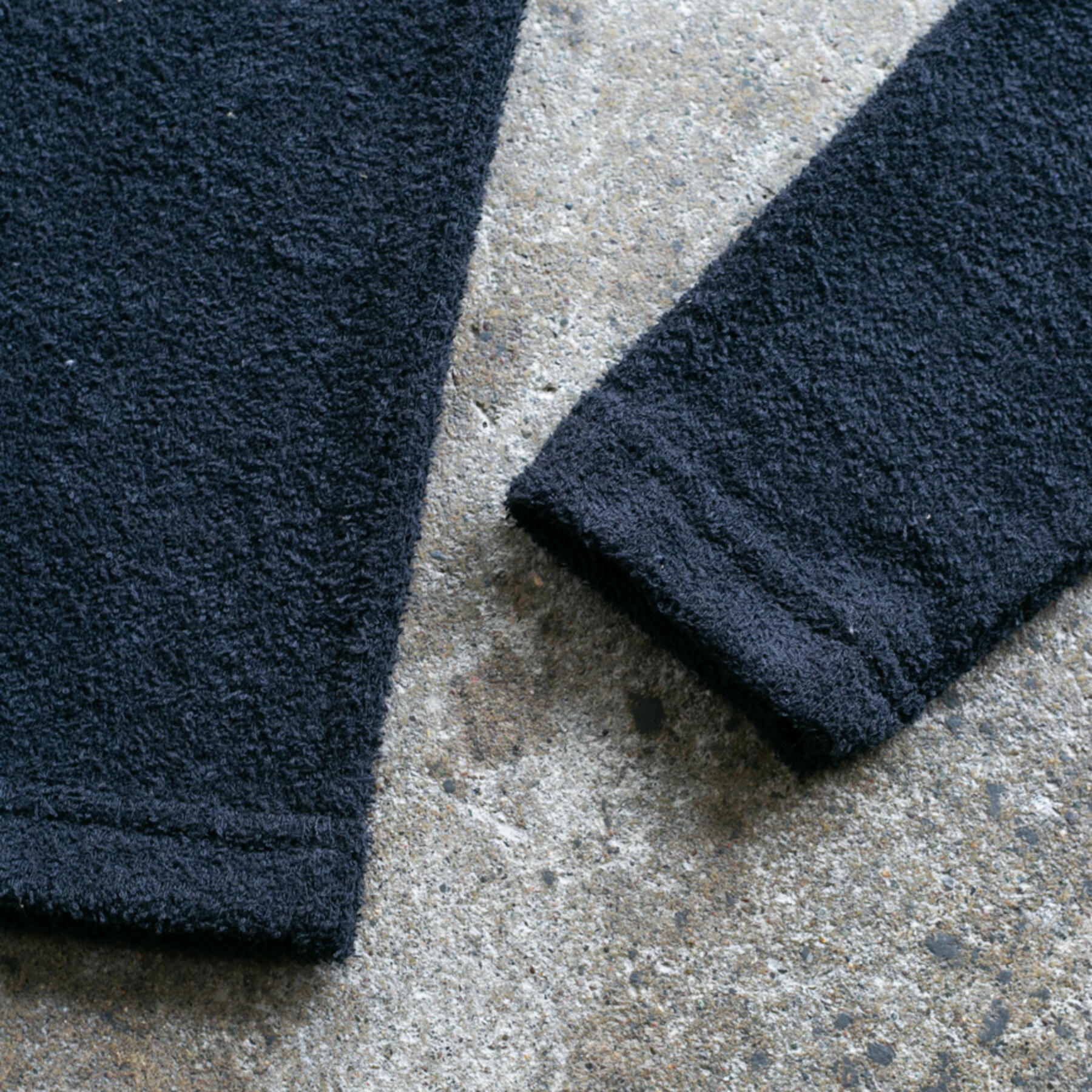 gustin japan terry cloth crewneck - black