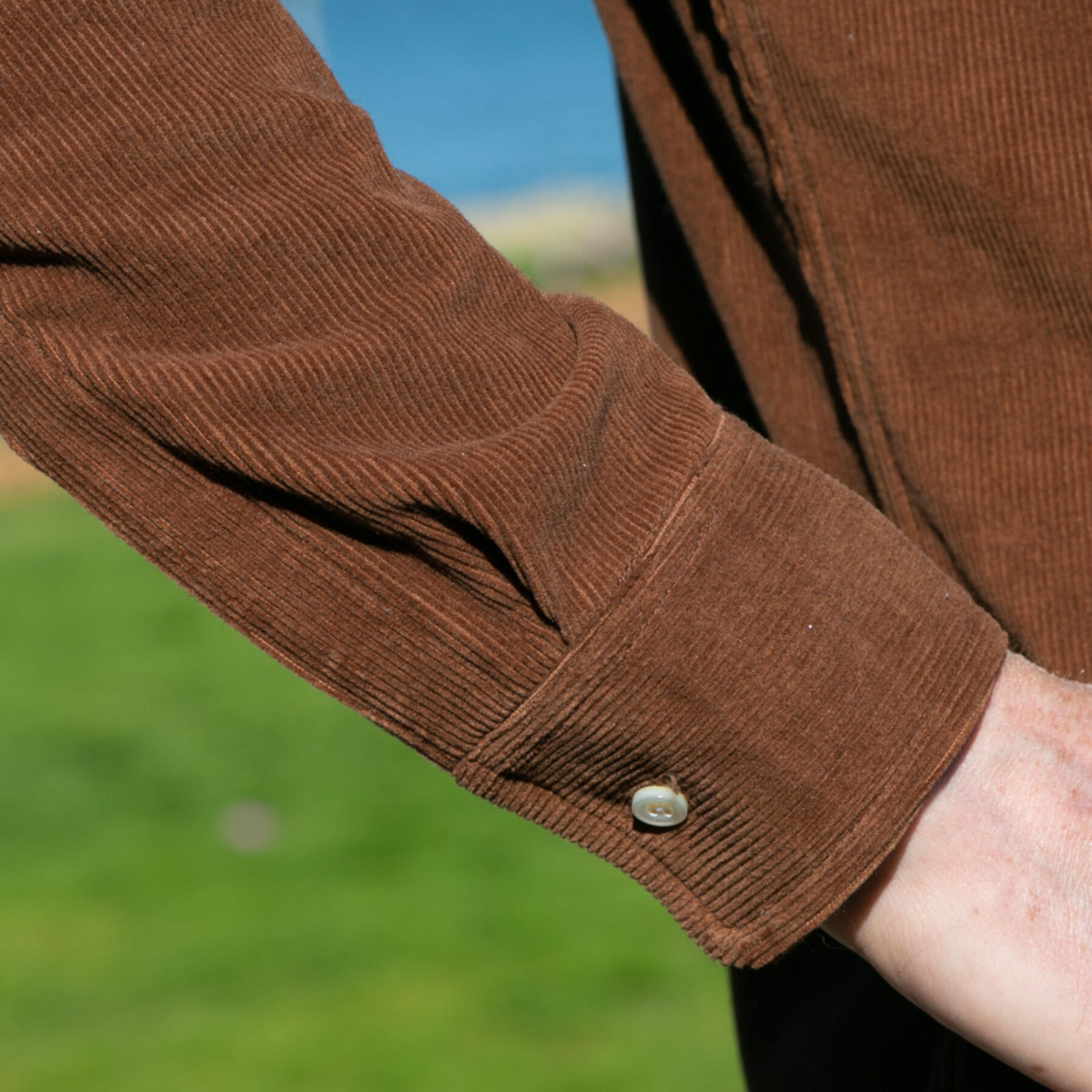 gustin #893 rugged corduroy shirt - redwood