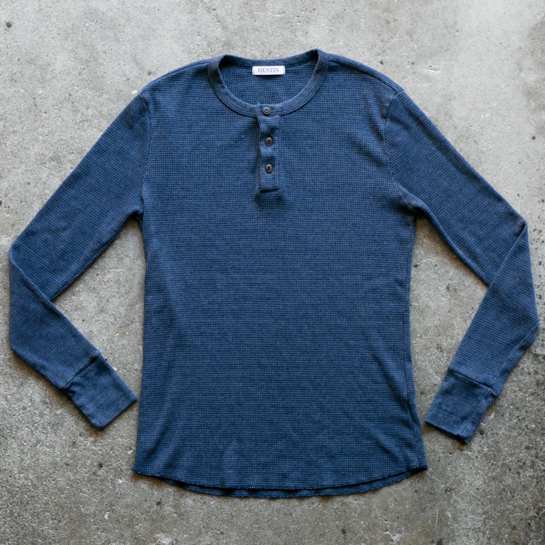 gustin waffle henley - vintage blue