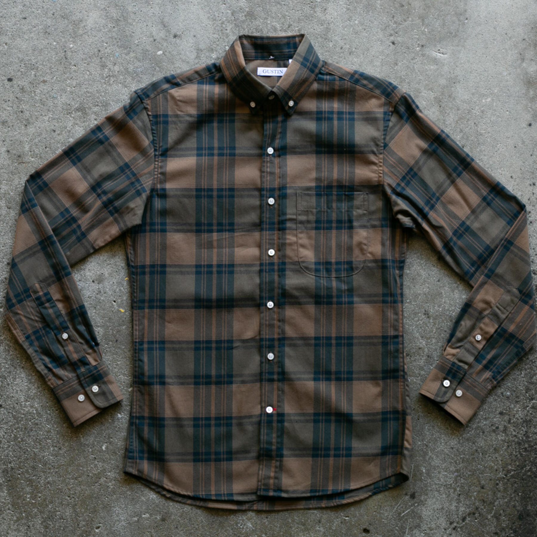 gustin #903 coffee navy plaid