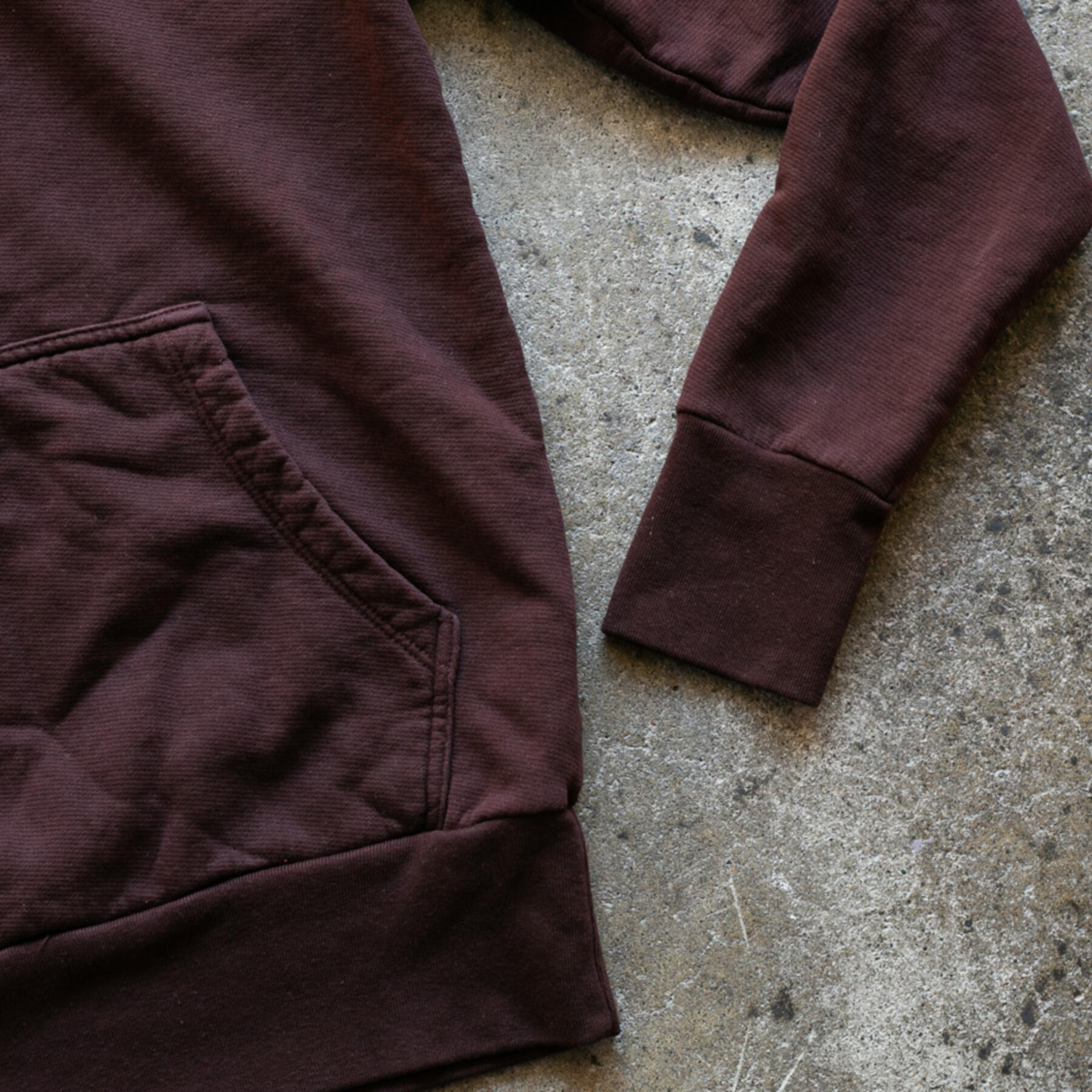 gustin oxblood french terry pullover